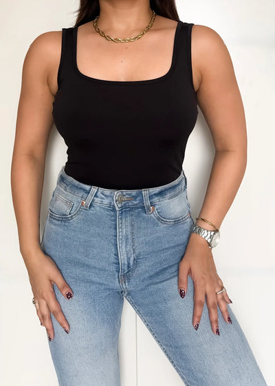 The easy one - Closet by Payal