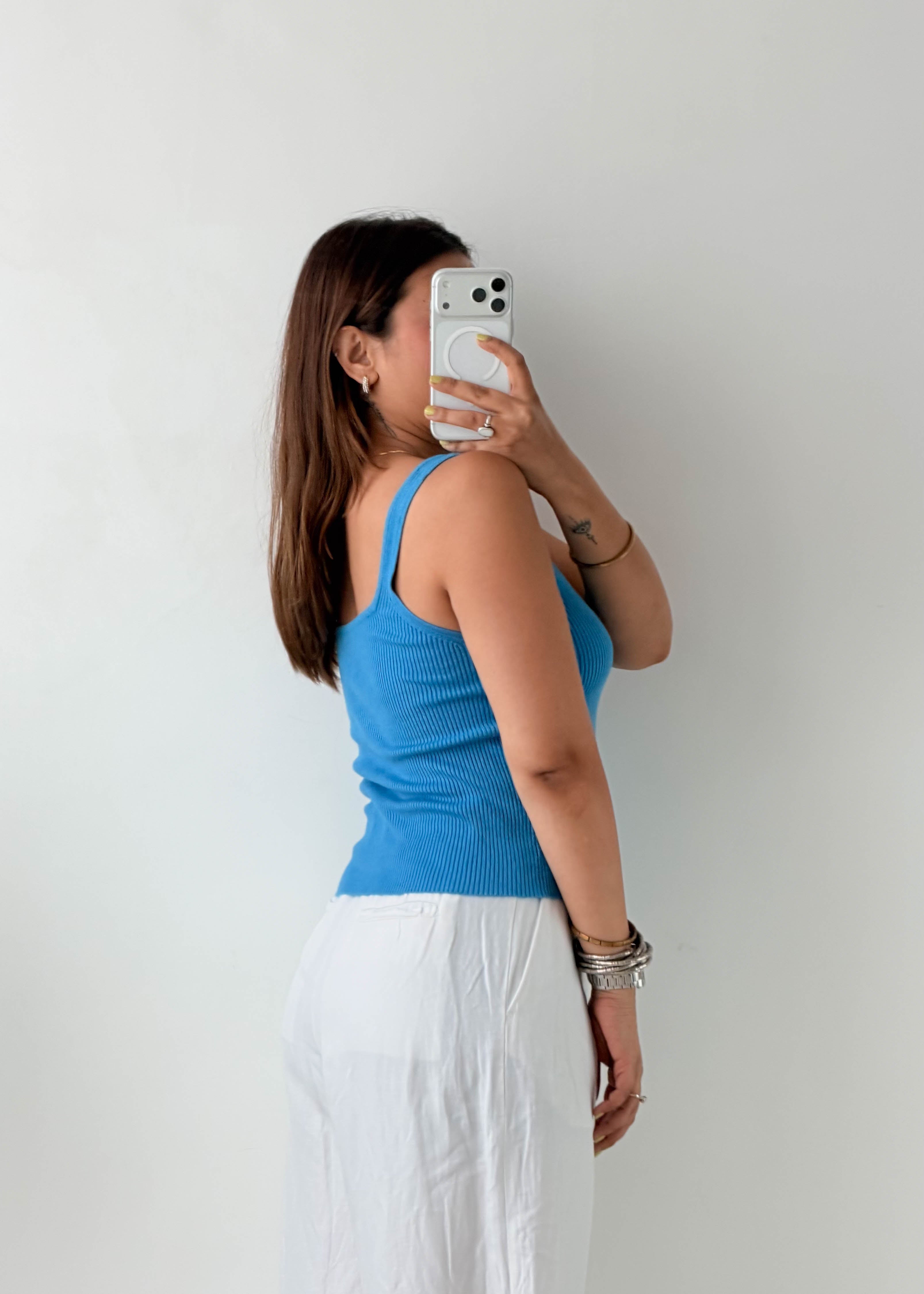 Size M-L Blue Ribbed Tank Top