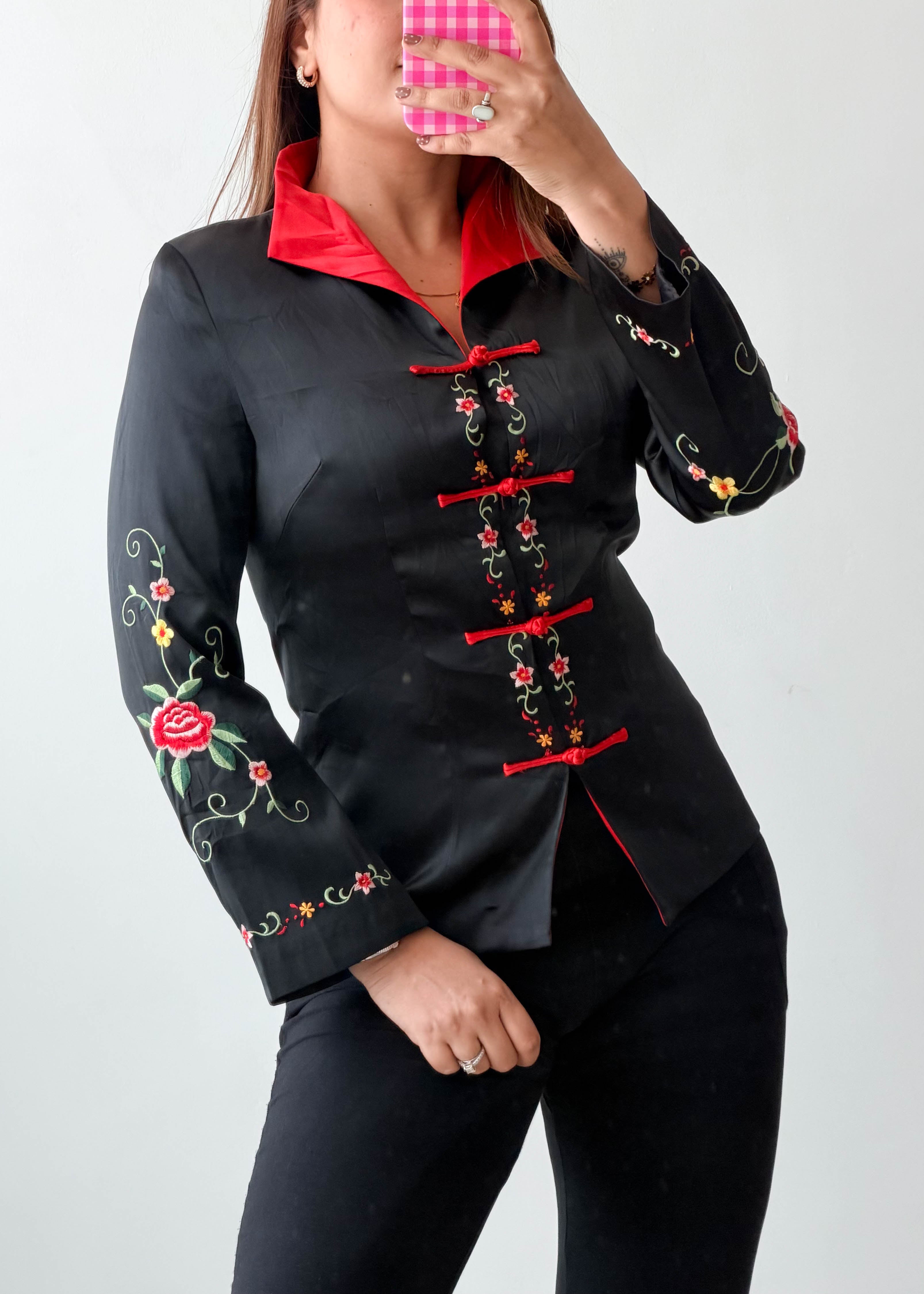 Size XS-S Black Red Embroidered Mandarin Collar Top
