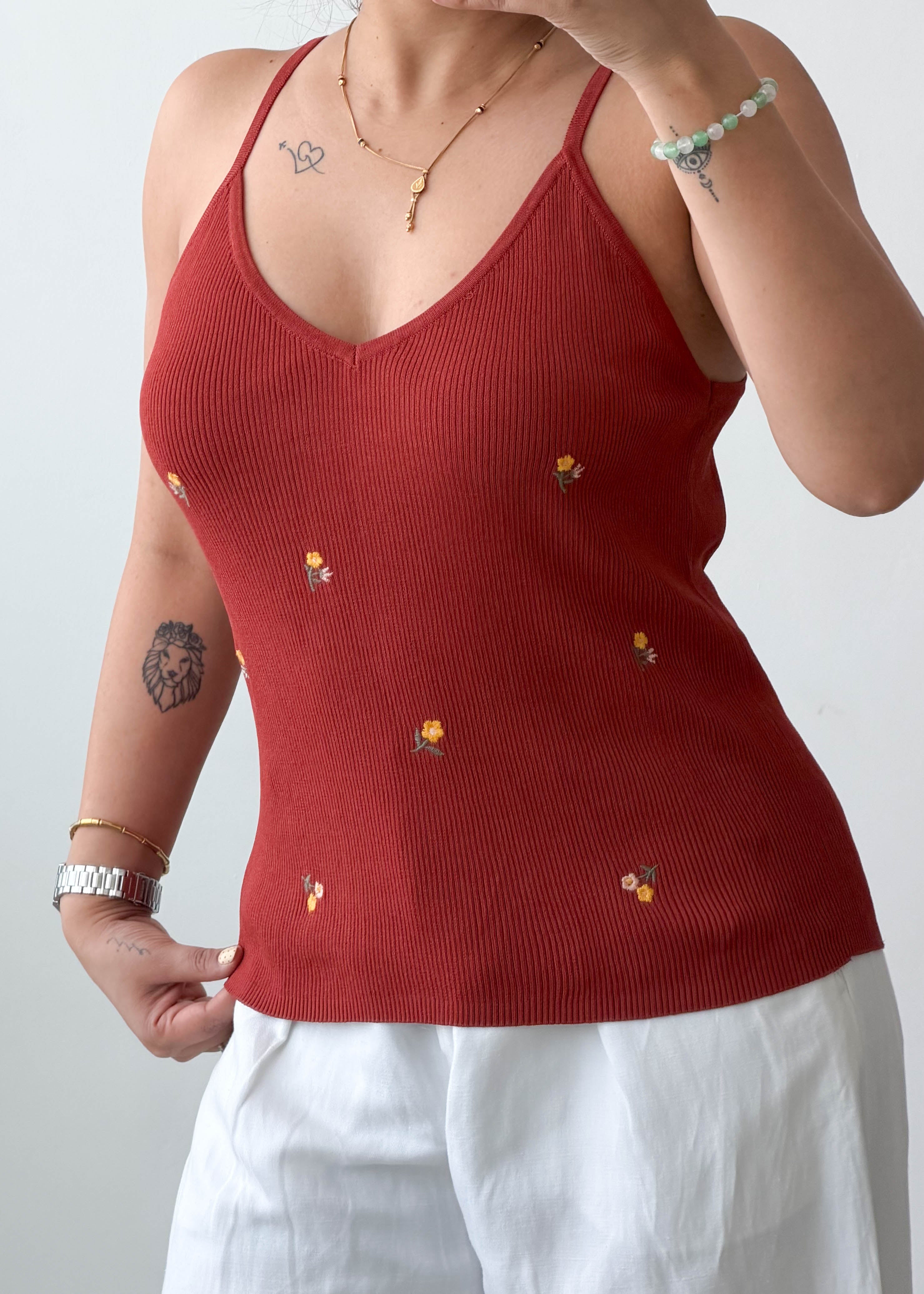 Size M-L Rust Ribbed Embroidered Camisole