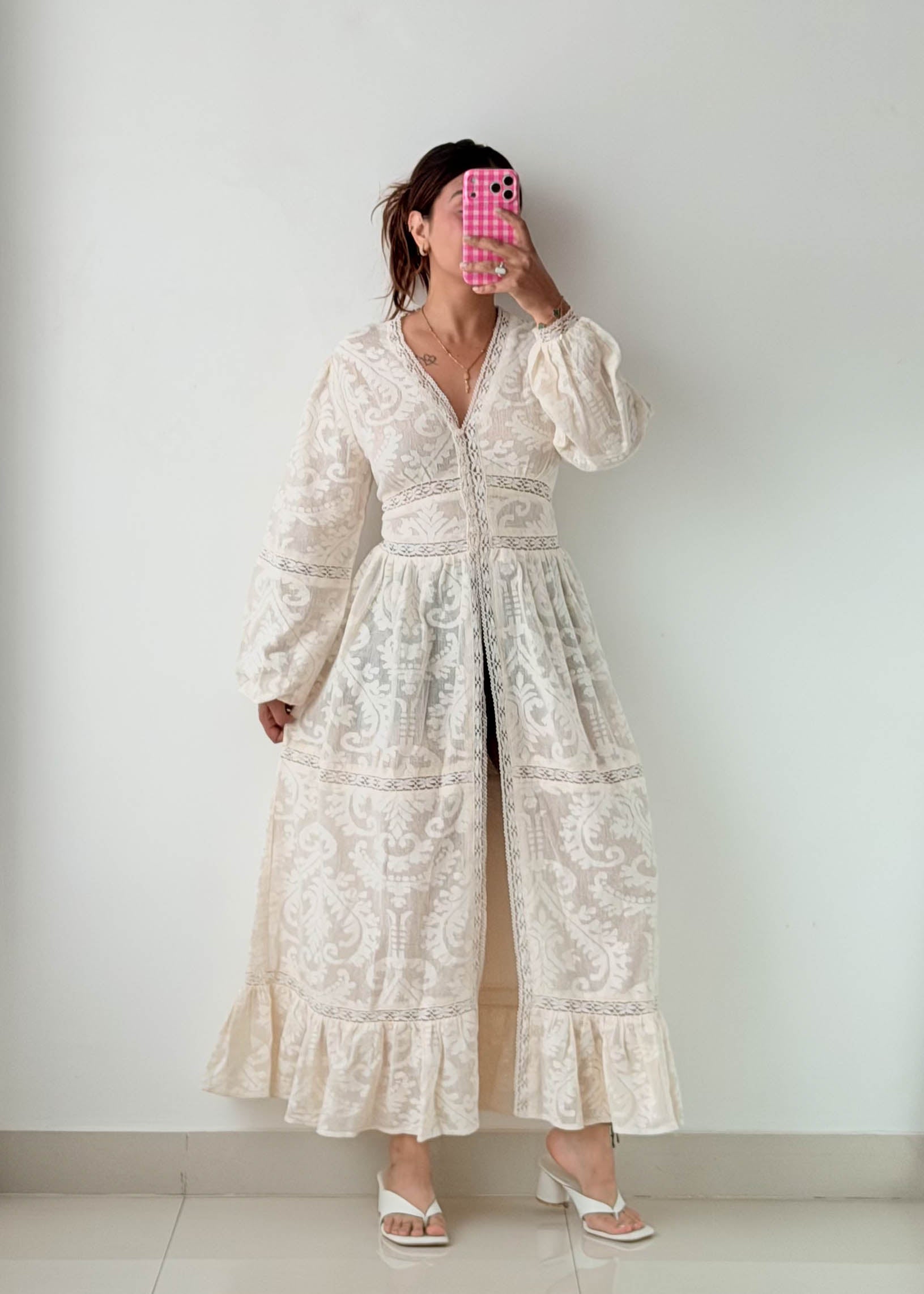 Size M-L White Embroidered Lace Maxi Dress