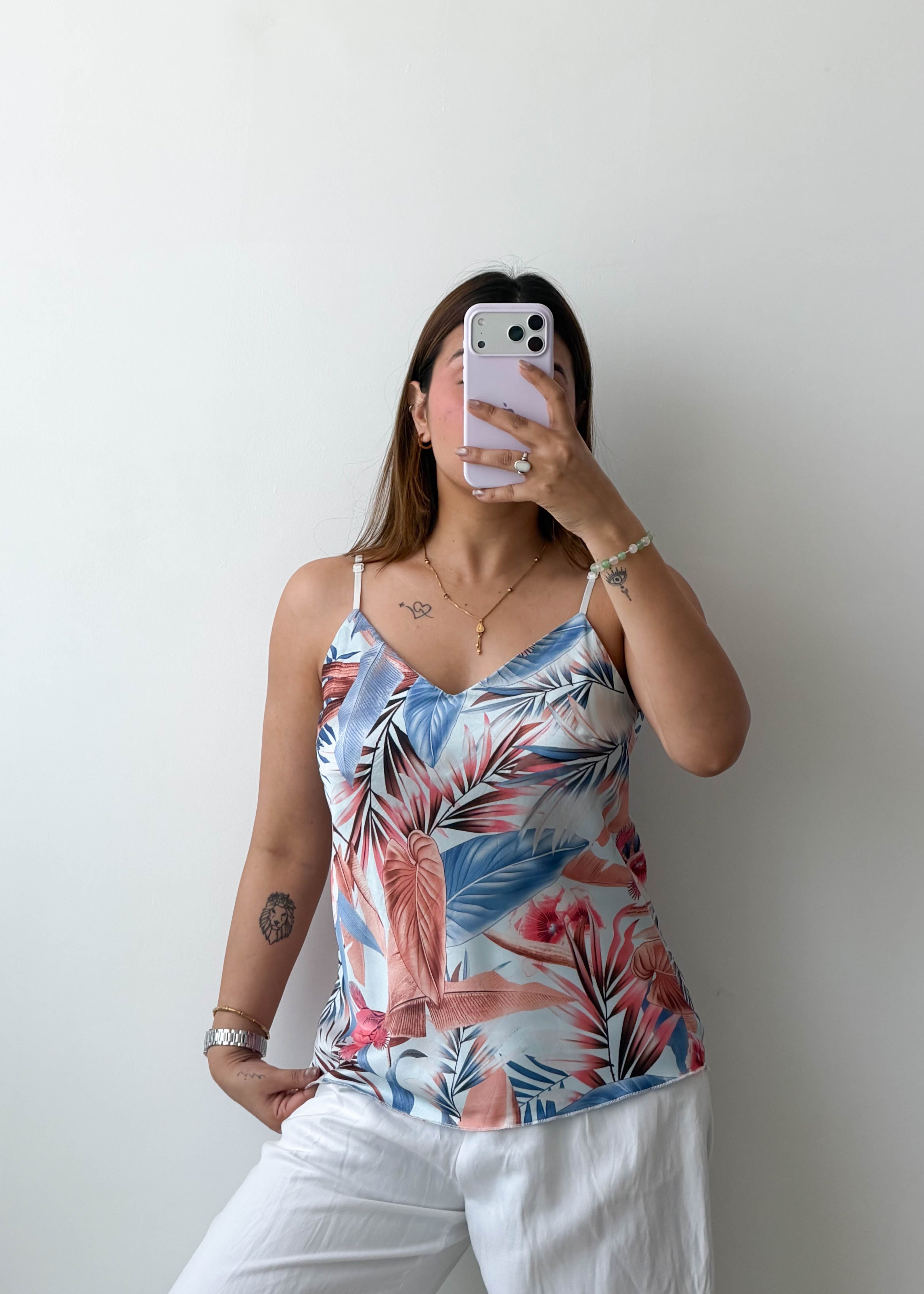 Size S Tropical Print Cami Top