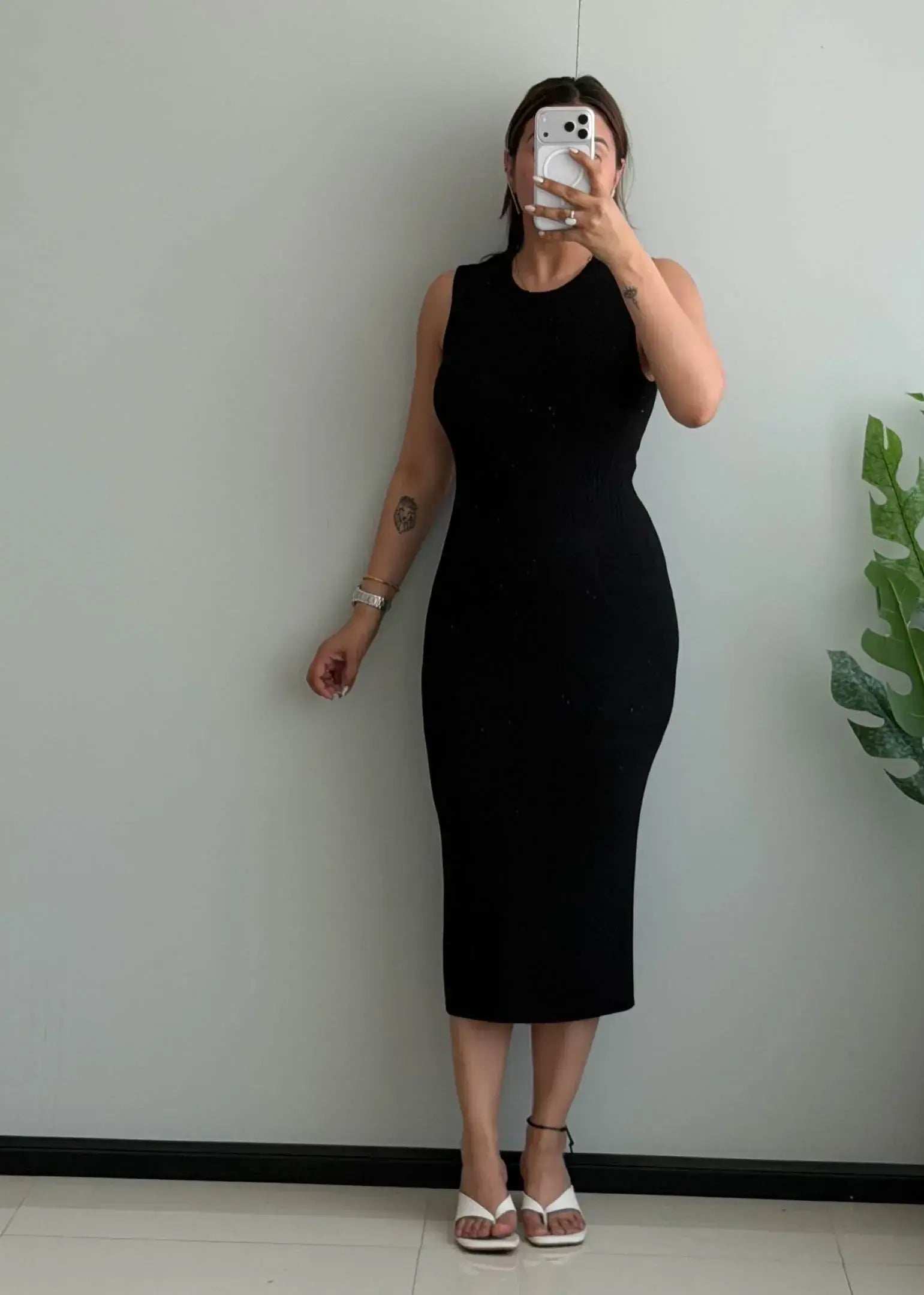 SIZE S-M, Black Sleeveless Bodycon Midi Dress - Closet by Payal