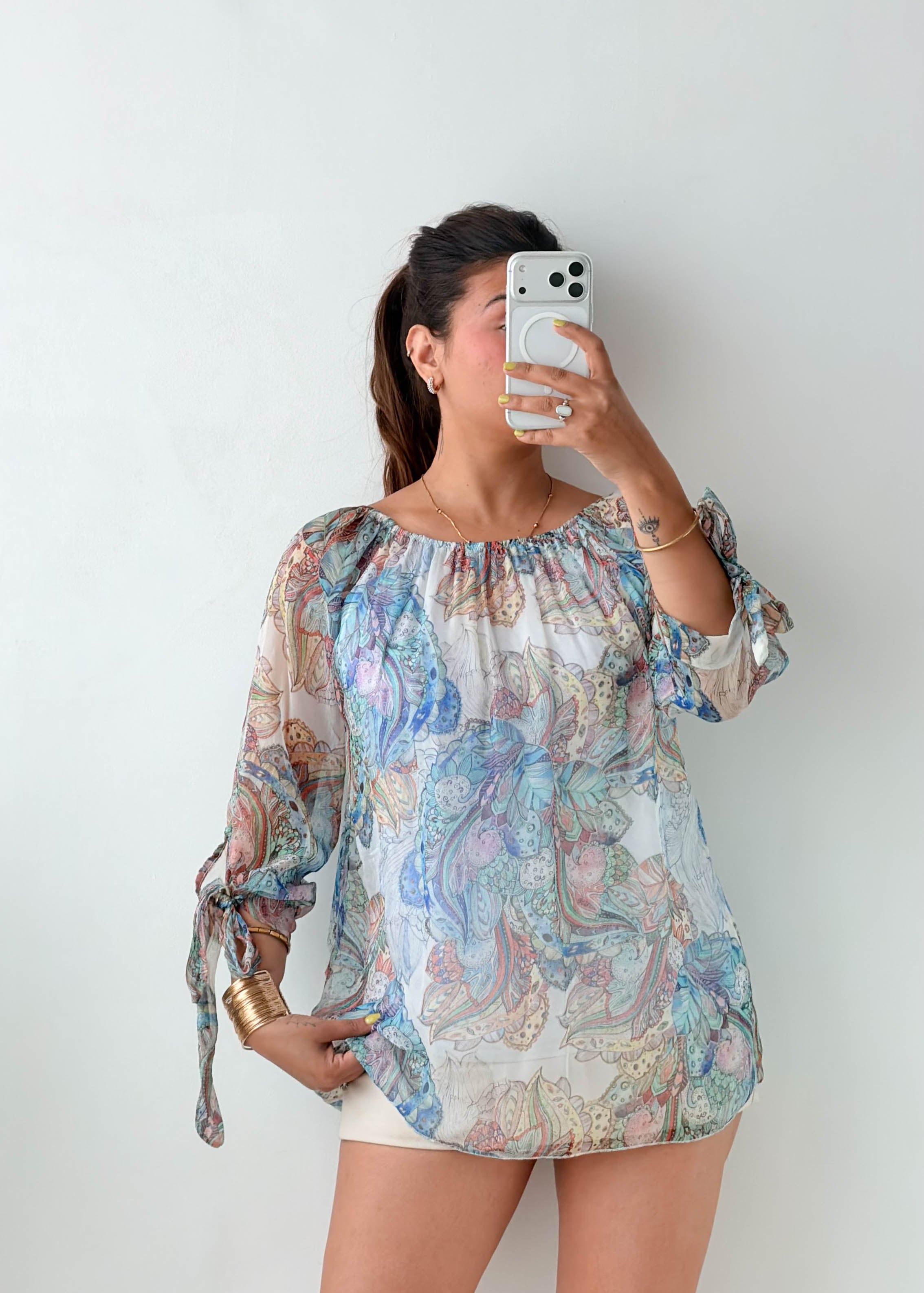 Size M-L Pastel Paisley Off-Shoulder Top