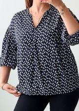 Size M-L Black White Printed Top