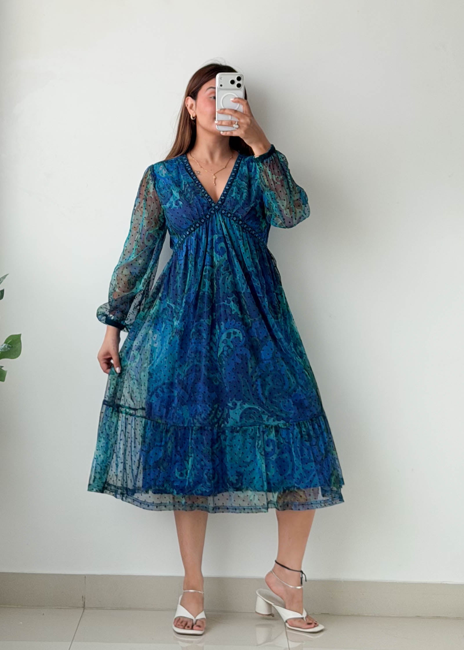Size S-M Blue Paisley Printed Midi Dress