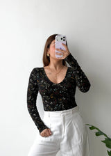 Size S-M, Black Floral V-Neck Full Sleeve Bodysuit