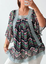 Size M-L Multicolor Chevron Lace Trim Top
