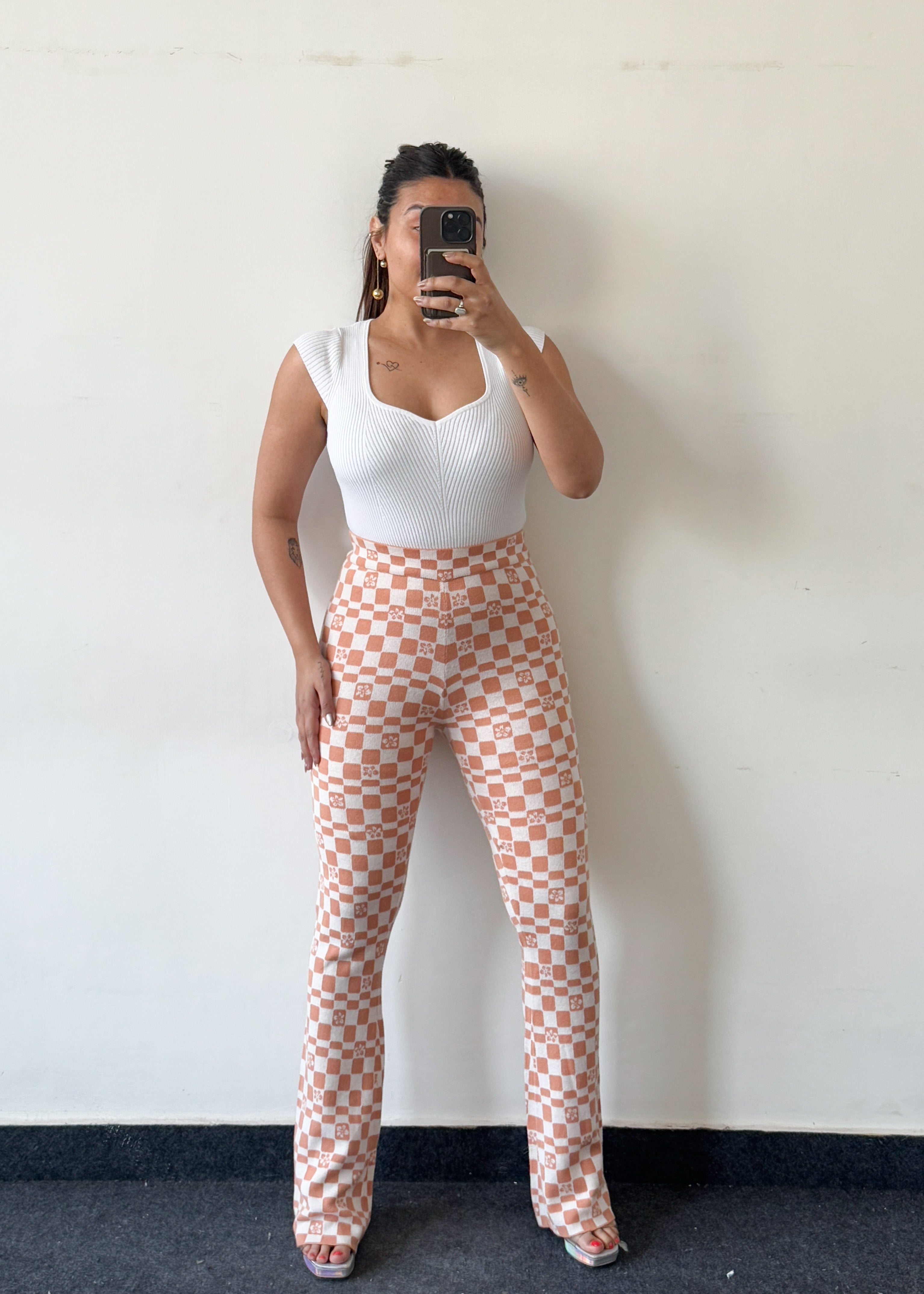A2201 WAIST 26-28