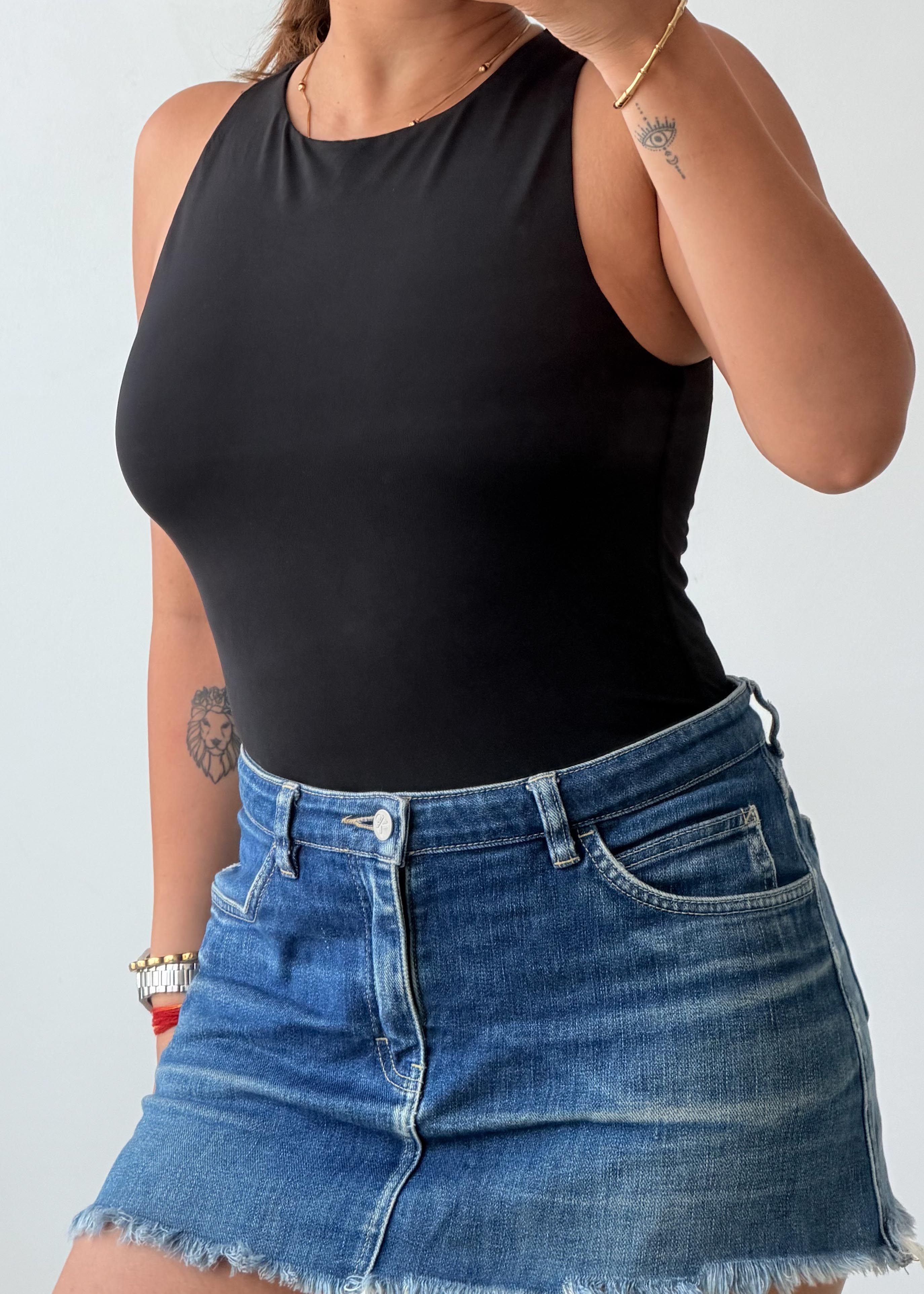 Size M Black High Neck Sleeveless Bodysuit