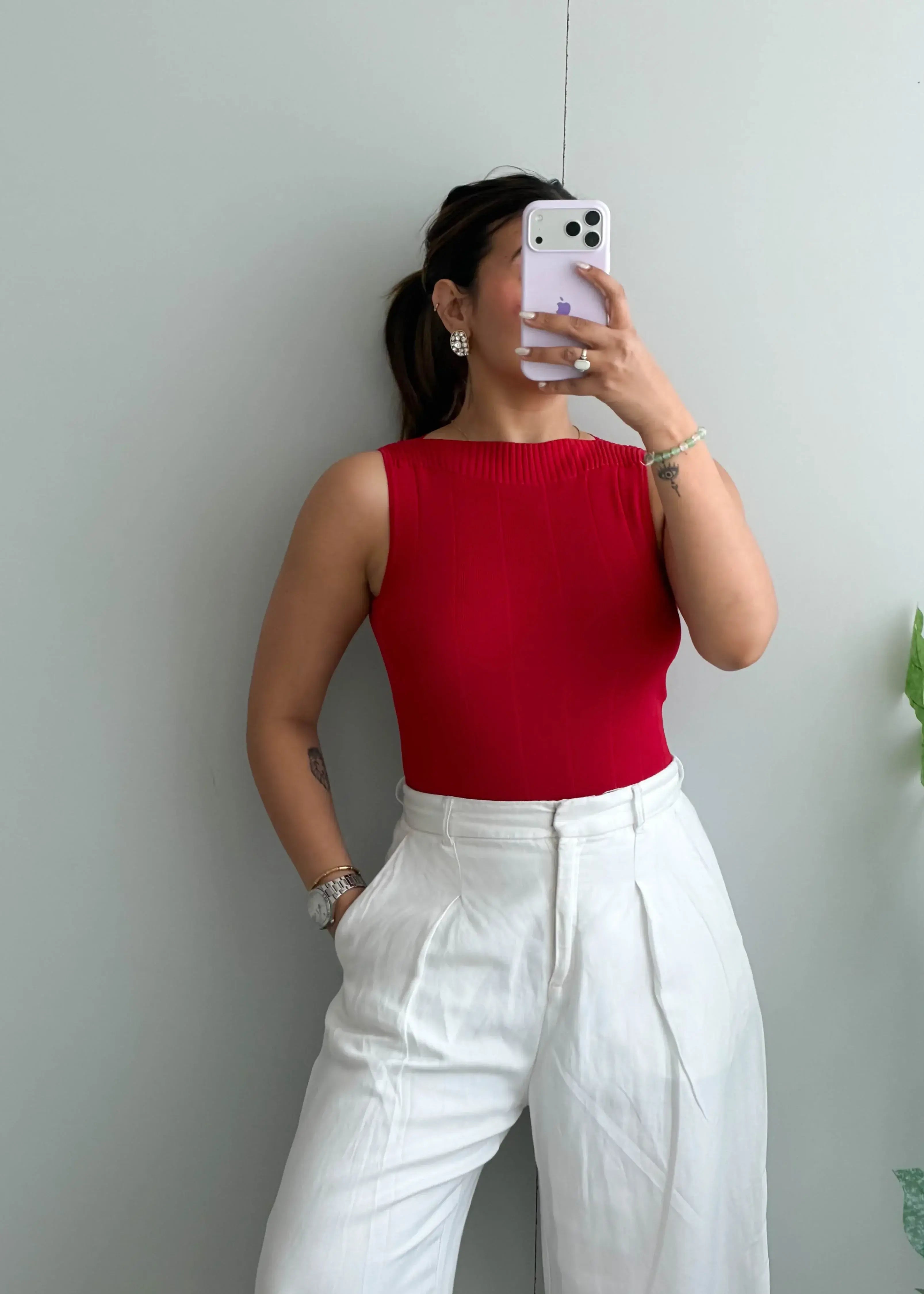 Size S-M, Red Sleeveless Ribbed Top - Closet by Payal