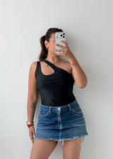 Size M-L Black One-Shoulder Cut-Out Bodysuit