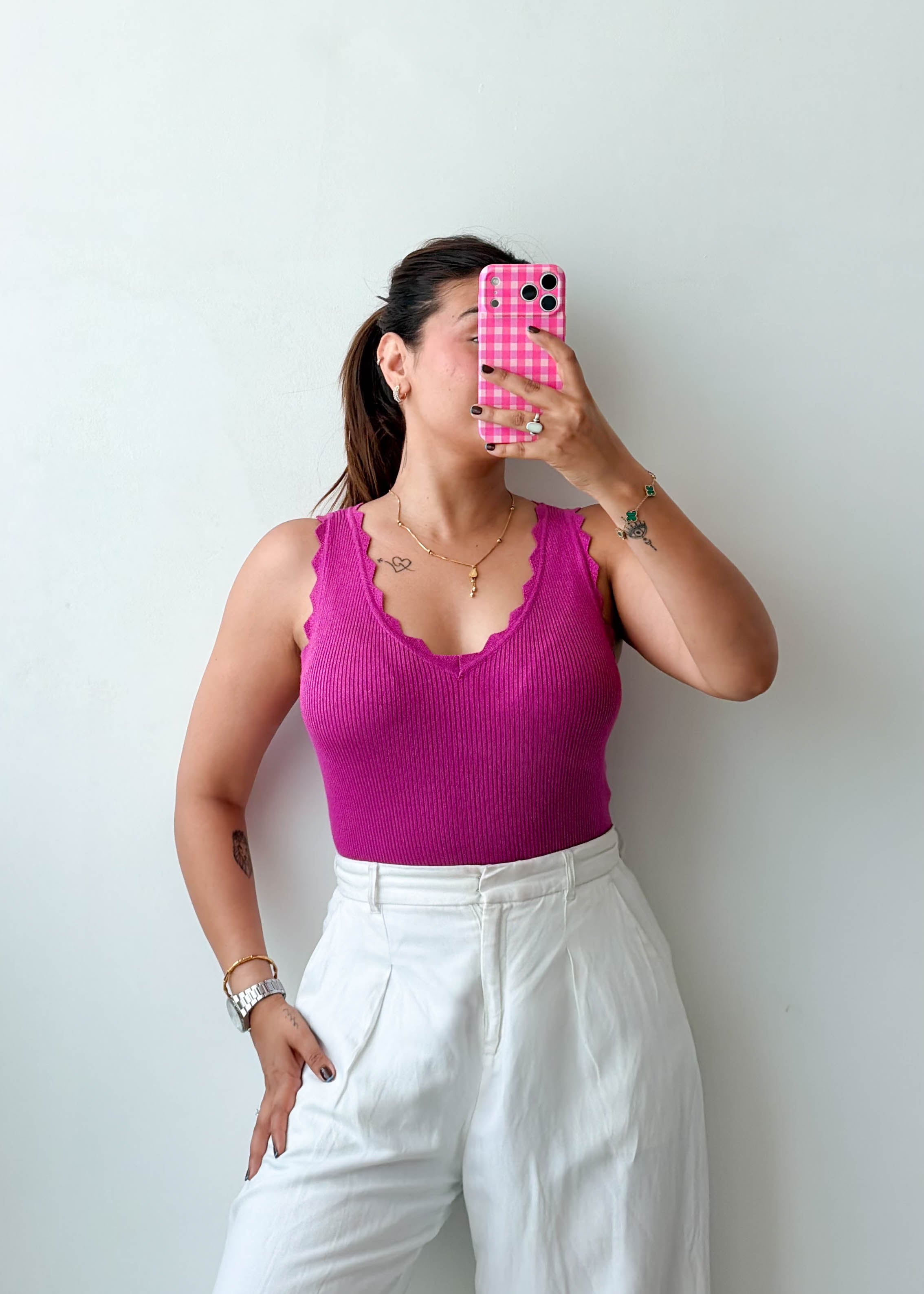 Size M-L Fuchsia Scallop Neck Ribbed Top