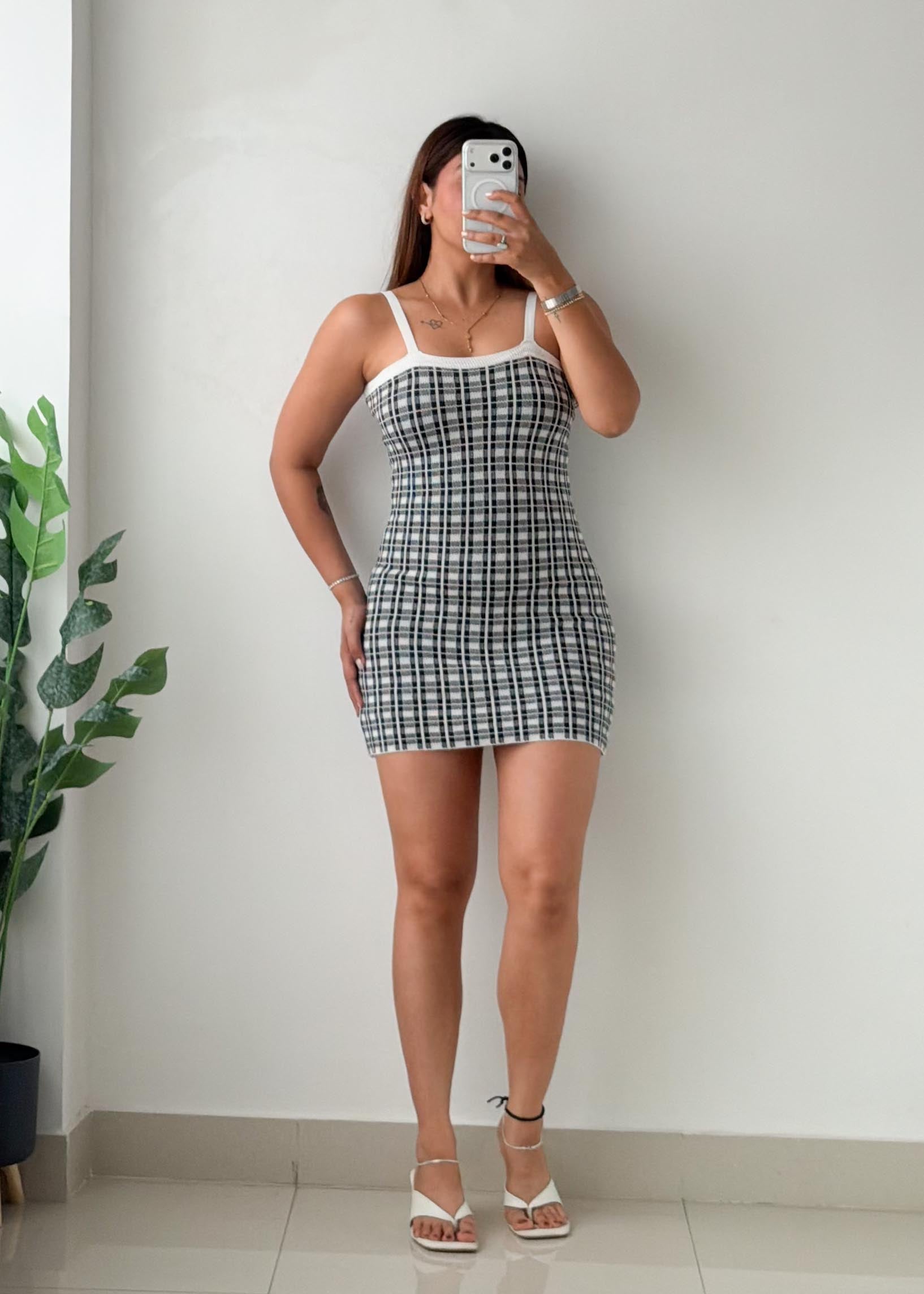 Size XS-S Black & White Plaid Knit Mini Dress