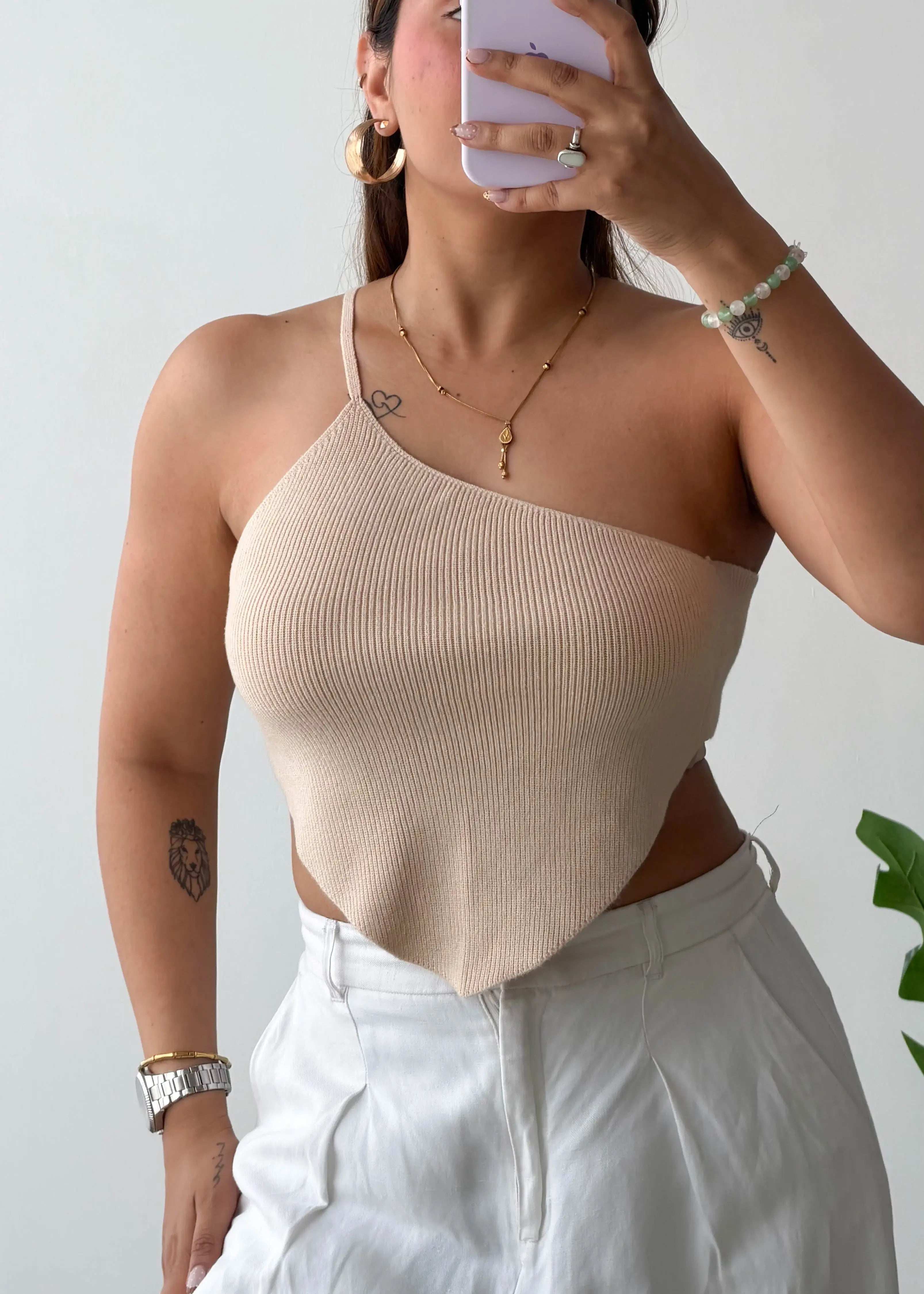 Size S-M, Beige One-Shoulder Asymmetrical Top