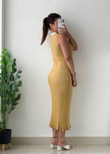 M-L Mustard Ribbed Knit Maxi Dress