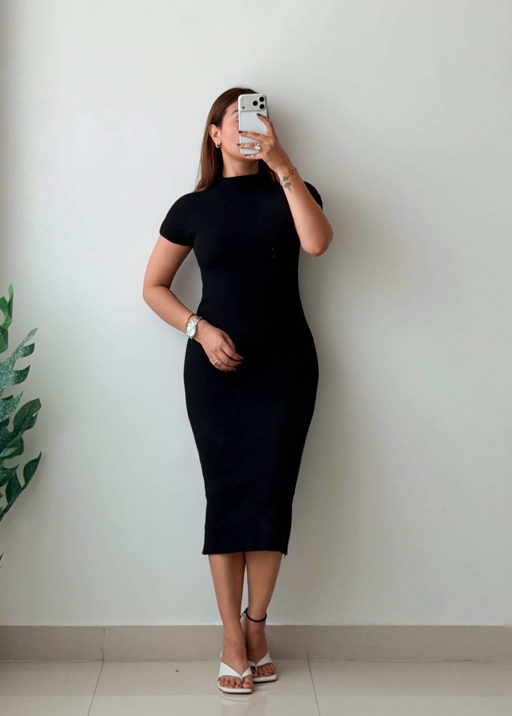 Size S-M Black High Neck Midi Dress