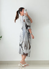 Free Size Black & White Mesh Lace Cover-Up