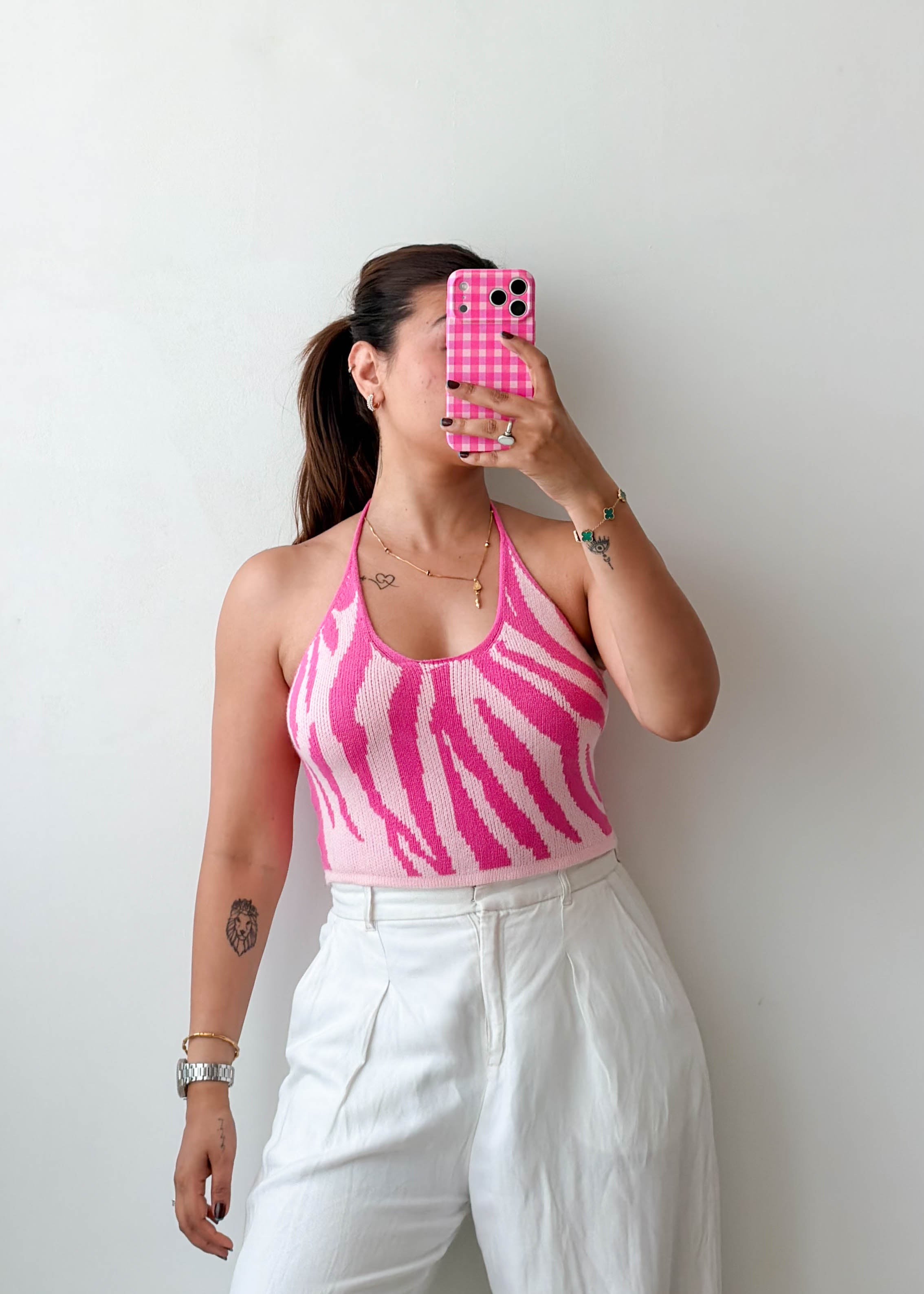 Size M-L Pink Zebra Knit Halter Top