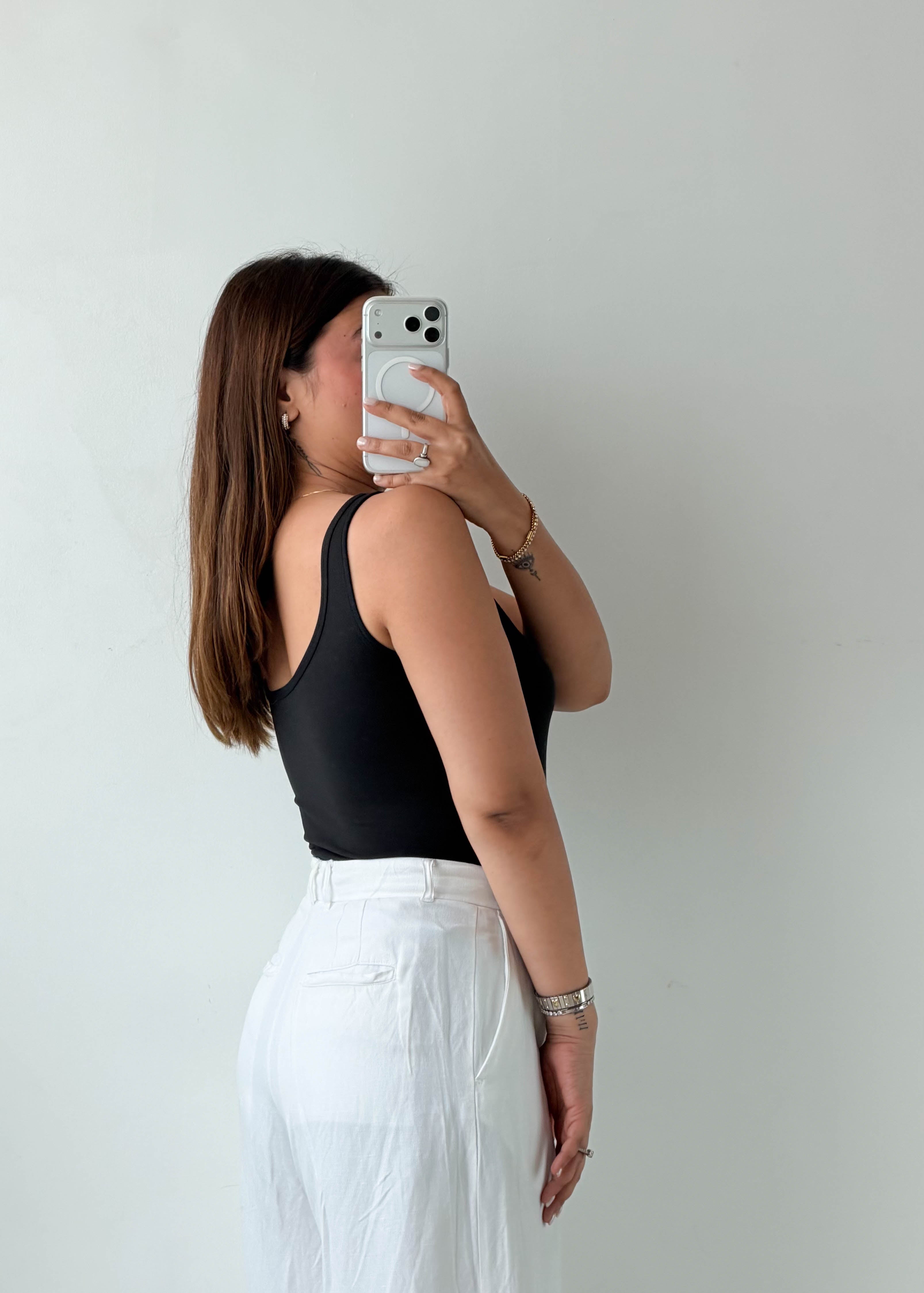 Size M-L Black Scoop Neck Bodysuit
