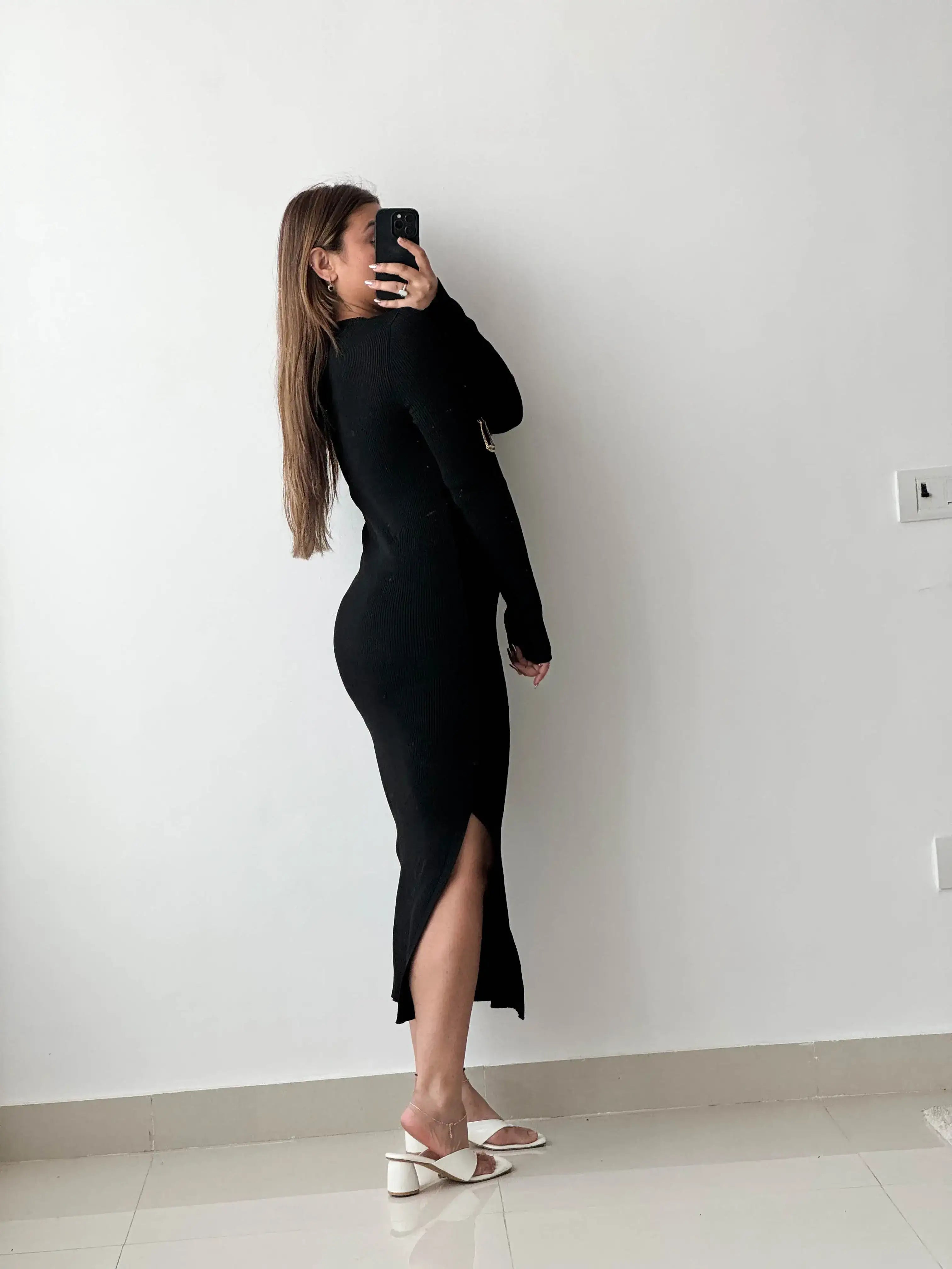 Size M-L, Black One Sleeve Cutout Midi Dress