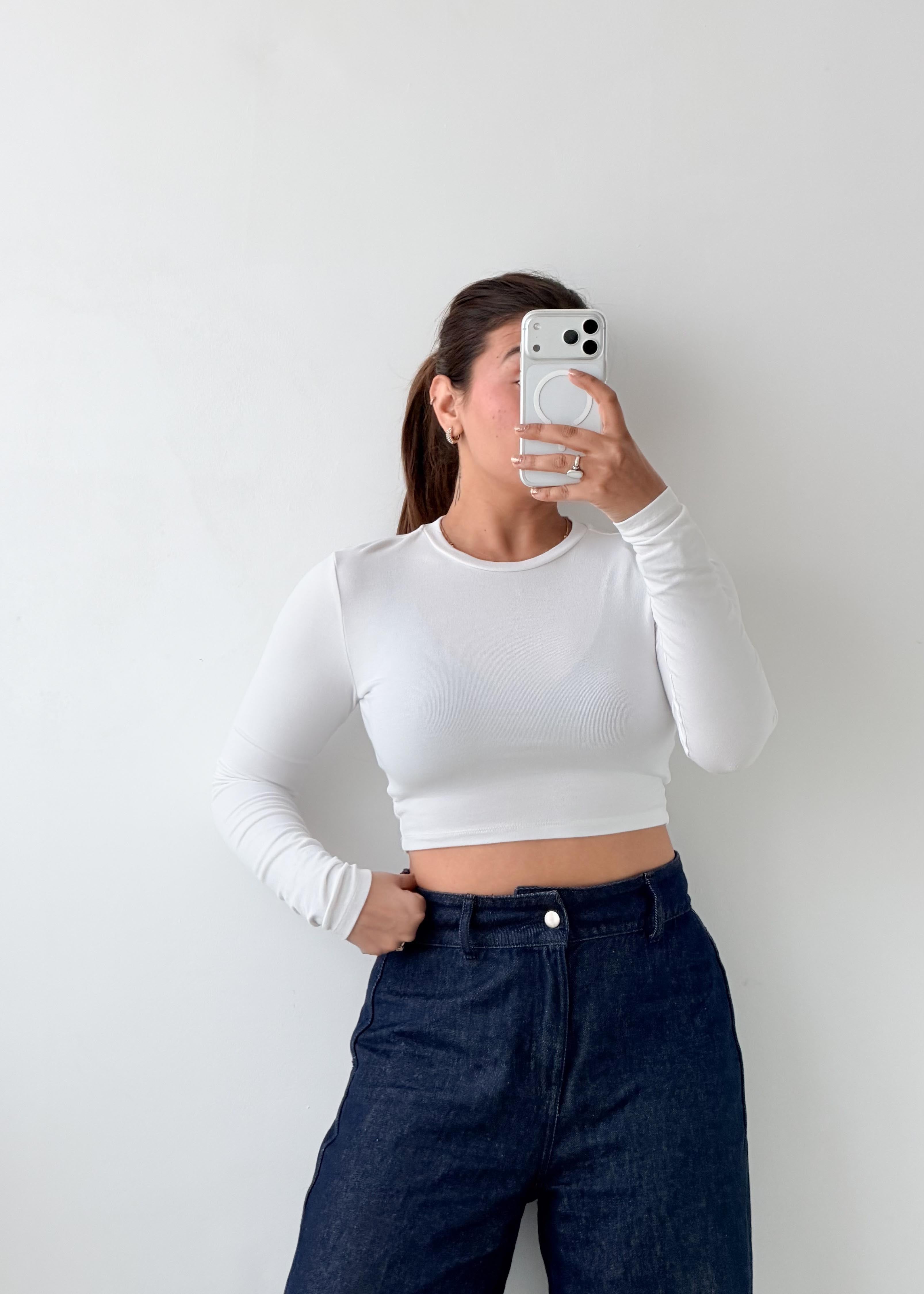 Size S-M White Long Sleeve Crop Top