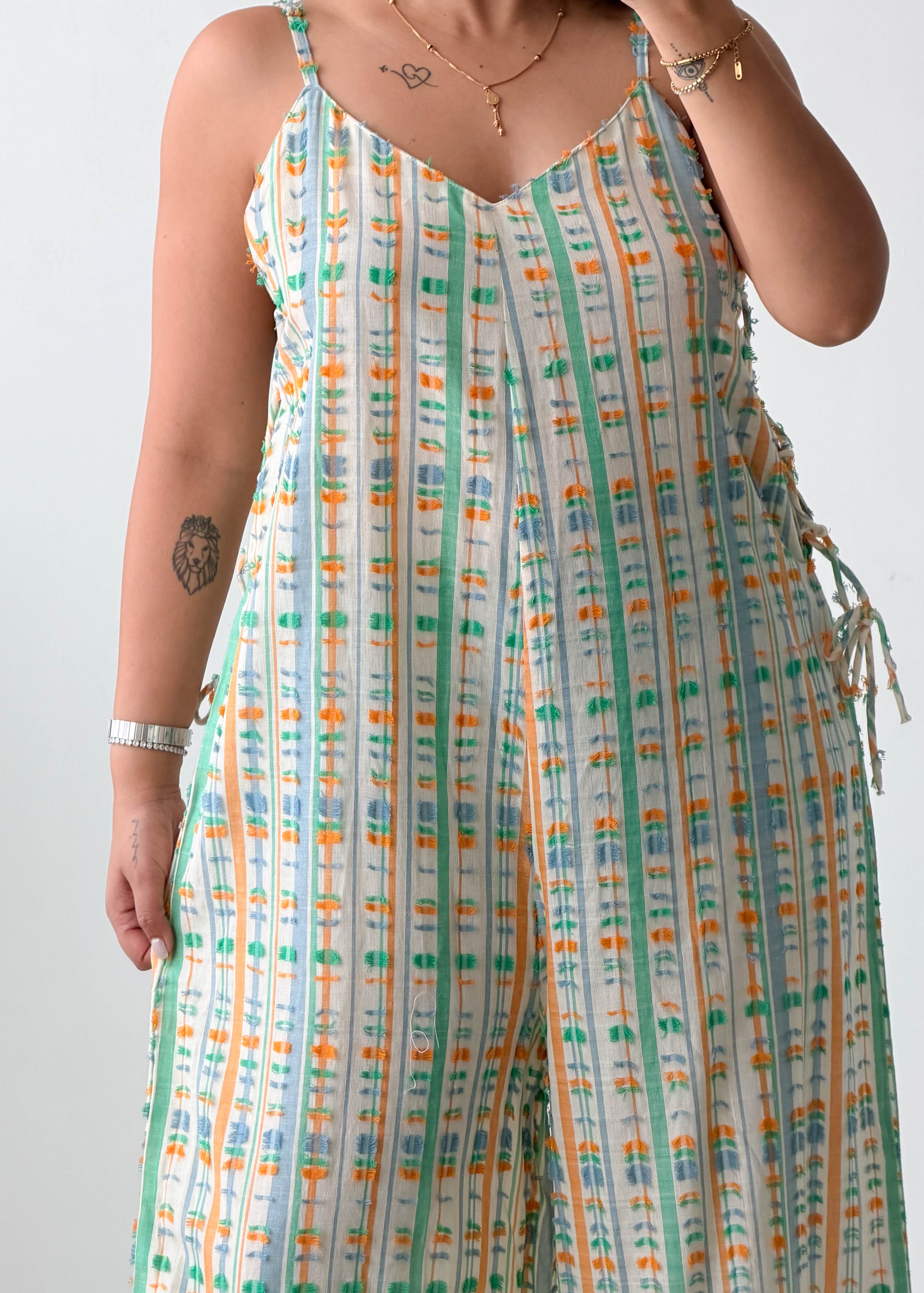 Size M-L Multicolor Striped Wide-Leg Jumpsuit