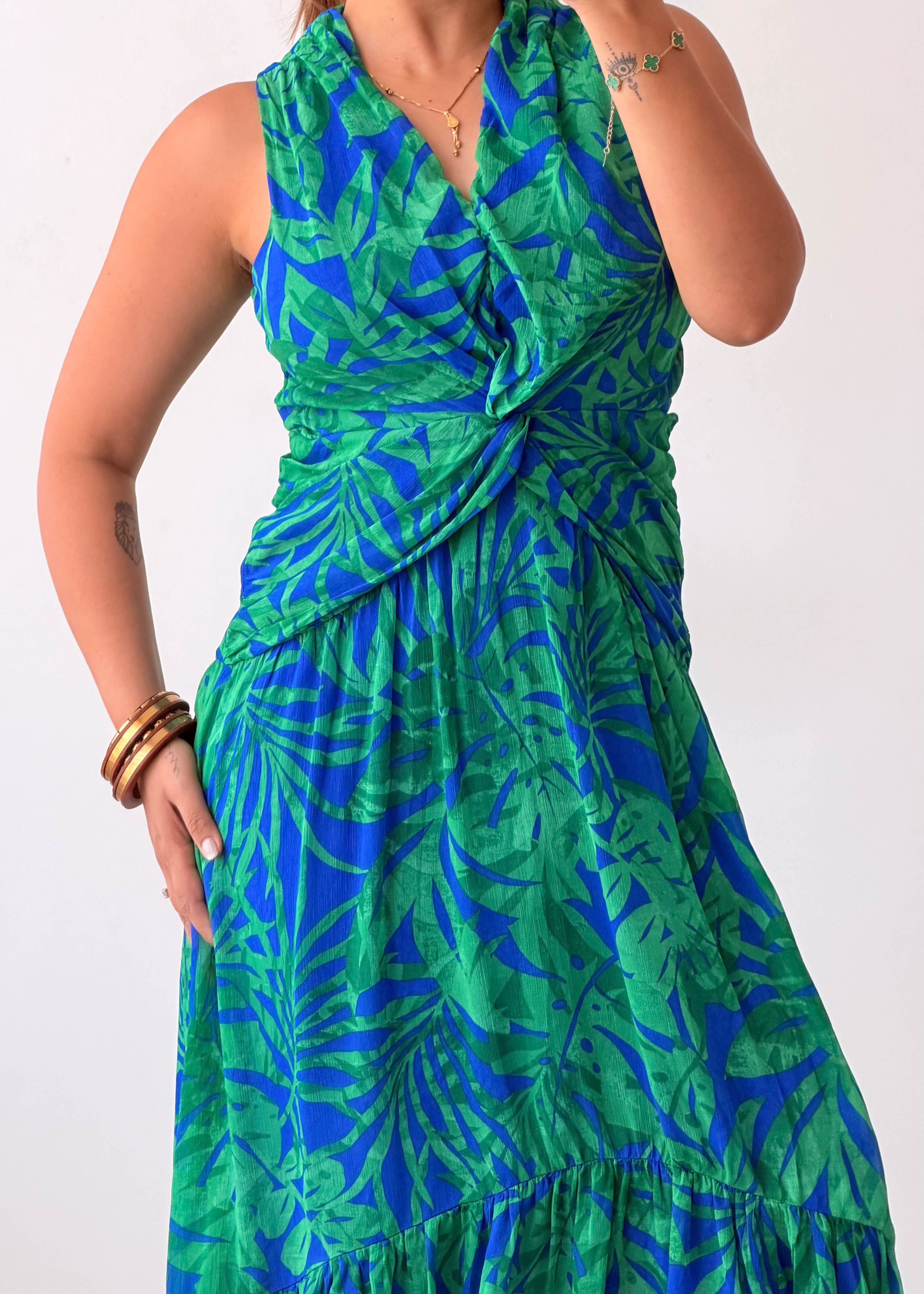Size S-M Blue & Green Tropical Midi Dress