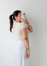Size S-M White Basic Crop Top