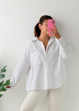 Size M-L White Oversized Pocket Shirt