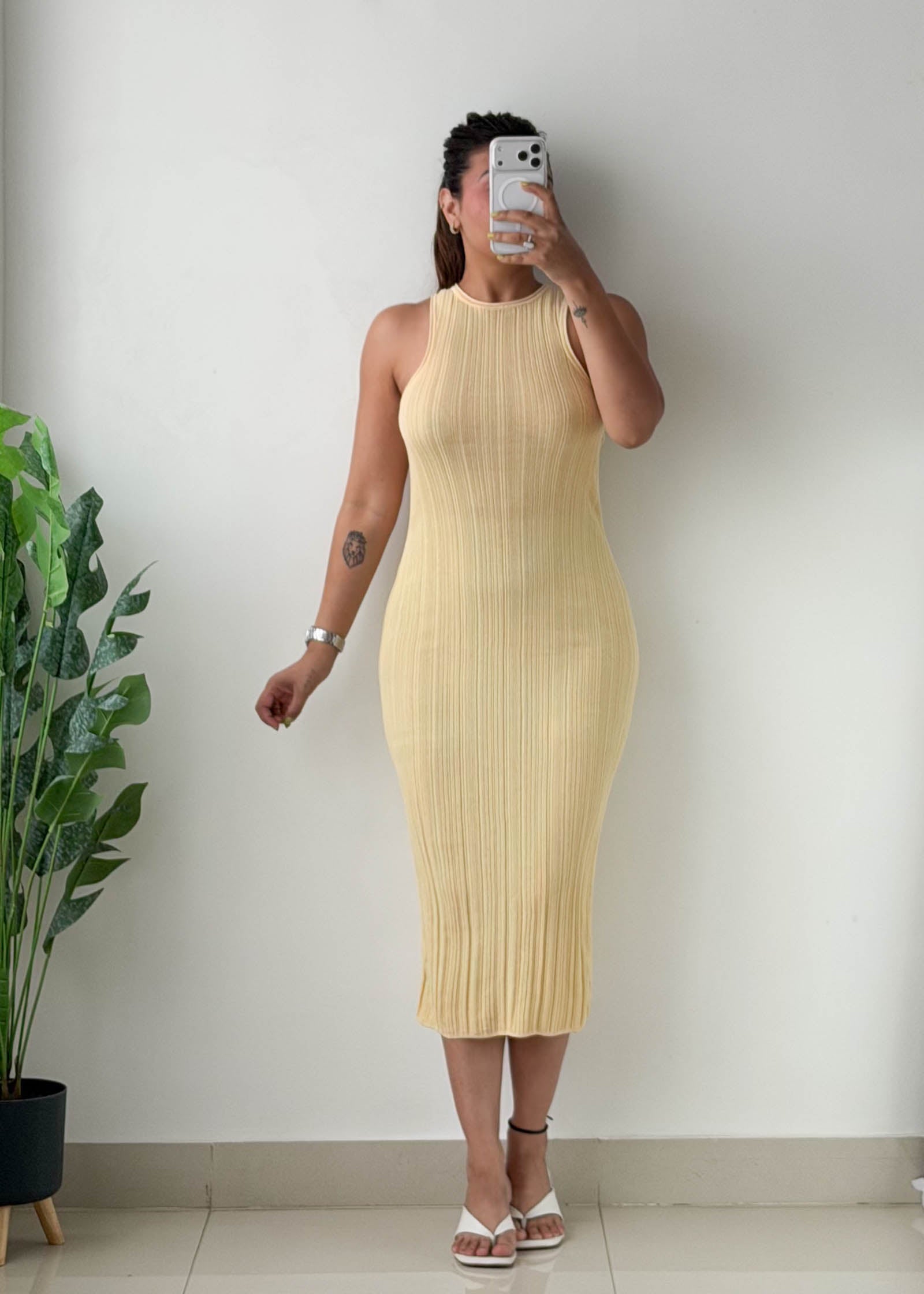 Size XS-S Butter Yellow Ribbed Midi Dress