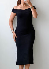 Size M-L Black Off-Shoulder Midi Dress