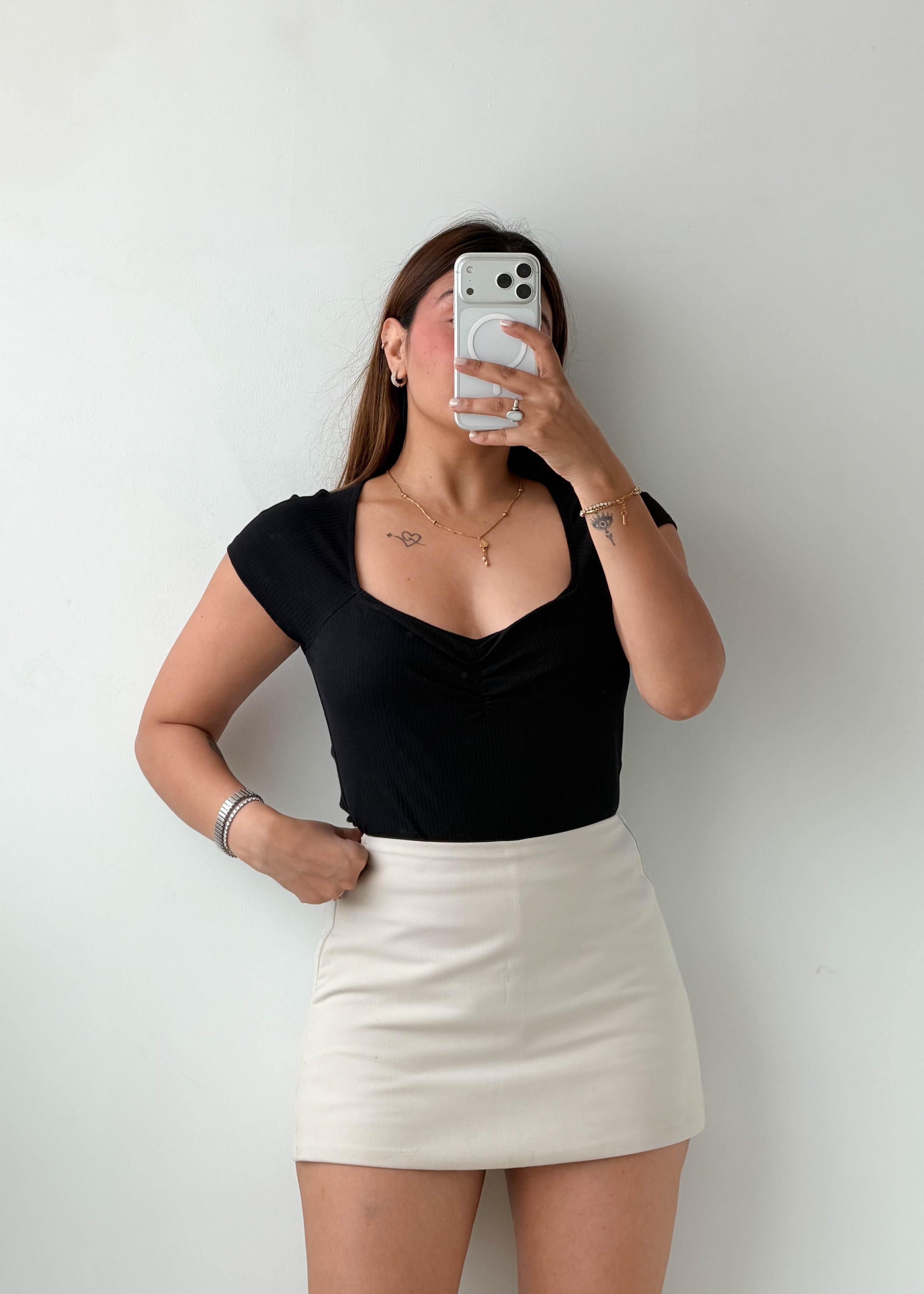 Size L-XL Black Ruched Neck Bodysuit