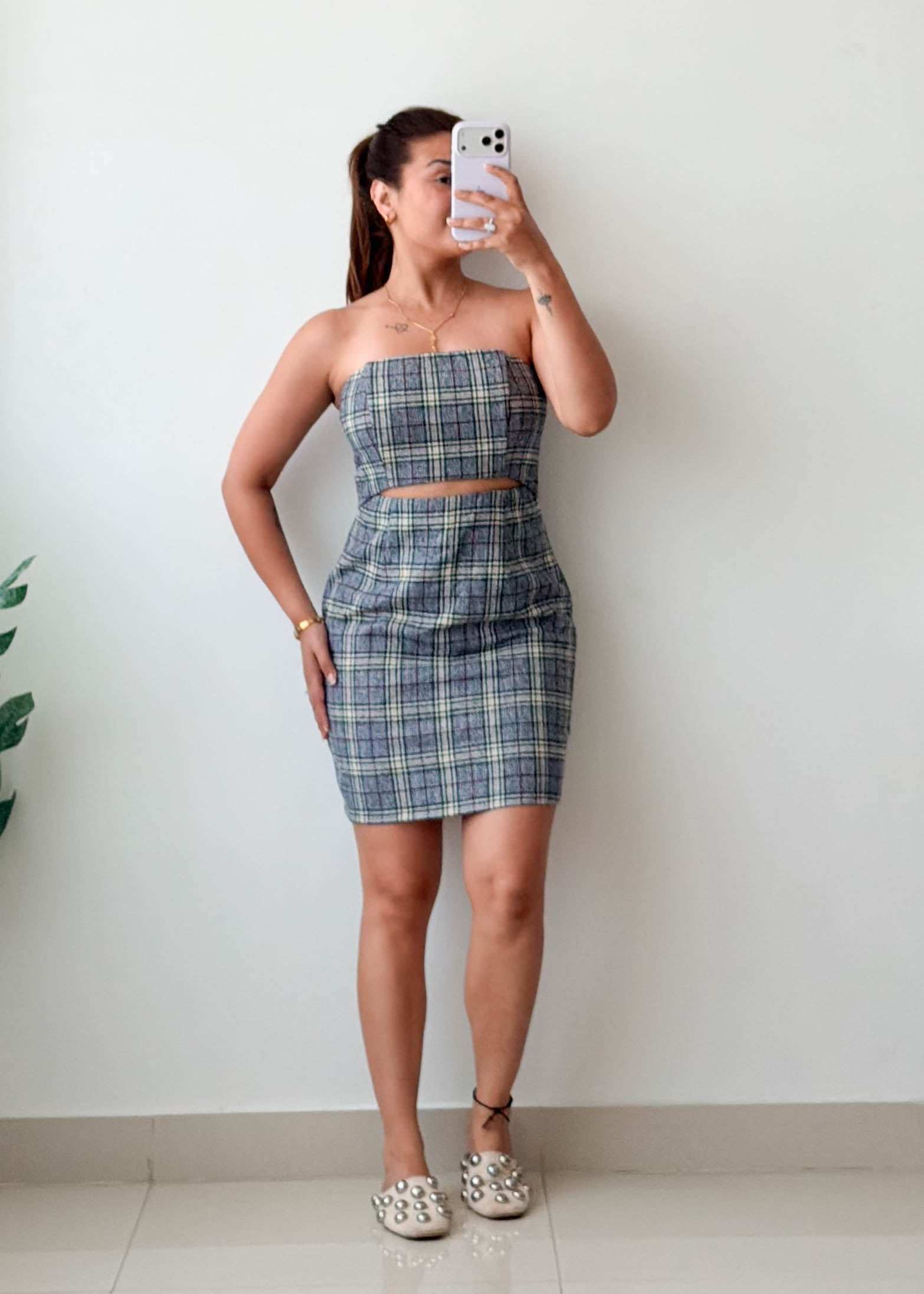Size M Grey Plaid Cut-Out Mini Dress