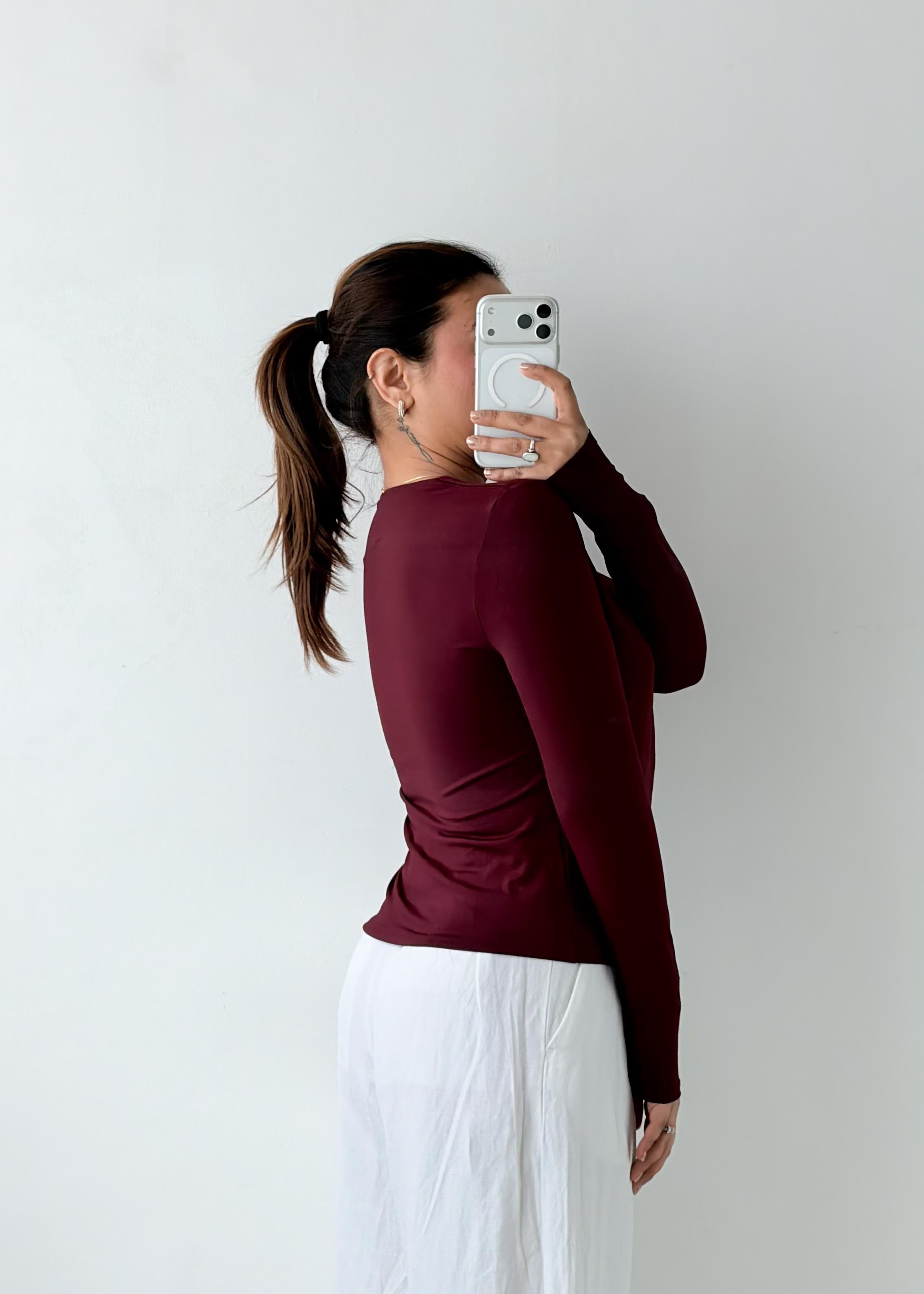 Size M-L Burgundy Square Neck Top