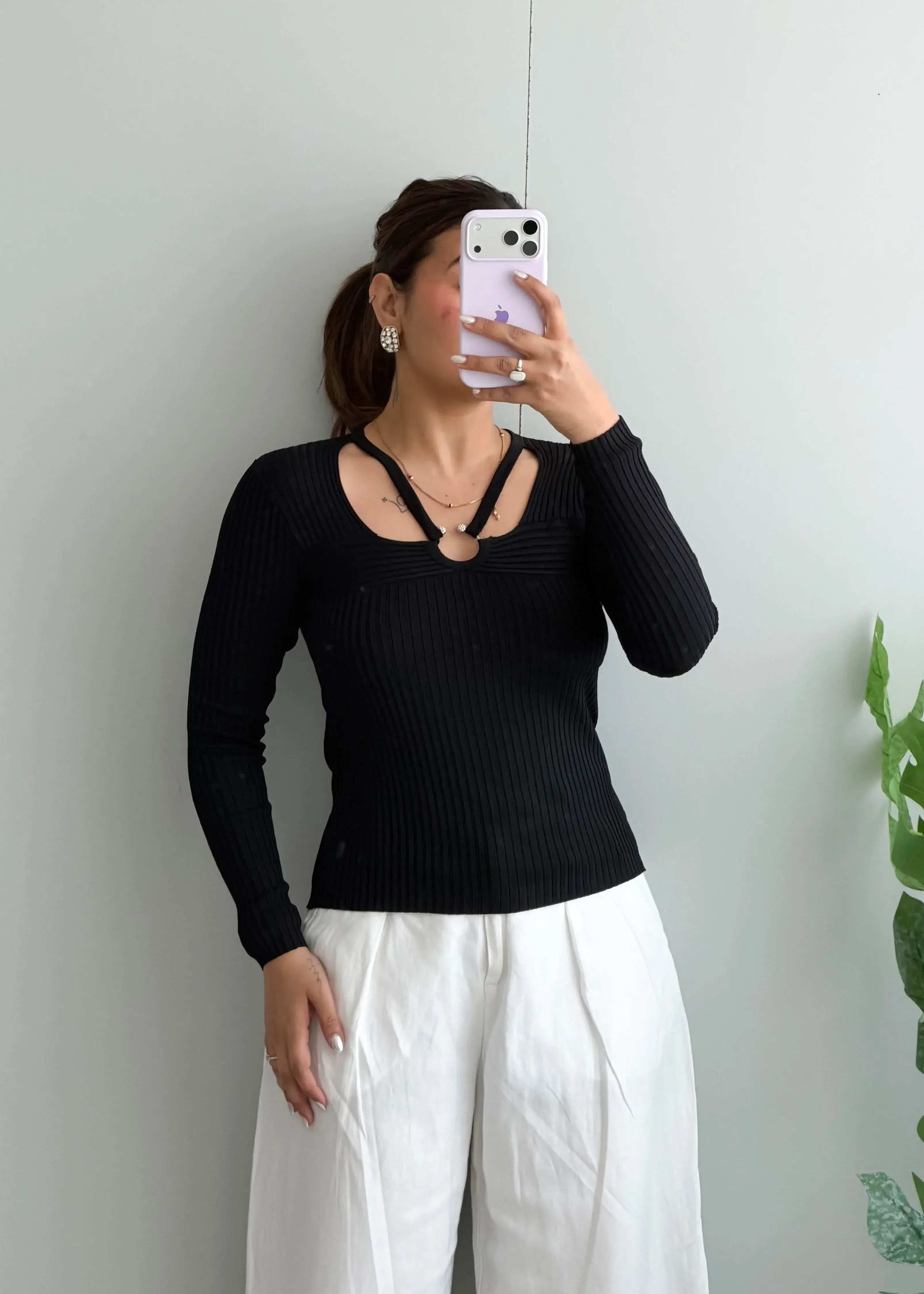 Size XS-S, Black Cut-Out Ribbed Top - Closet by Payal