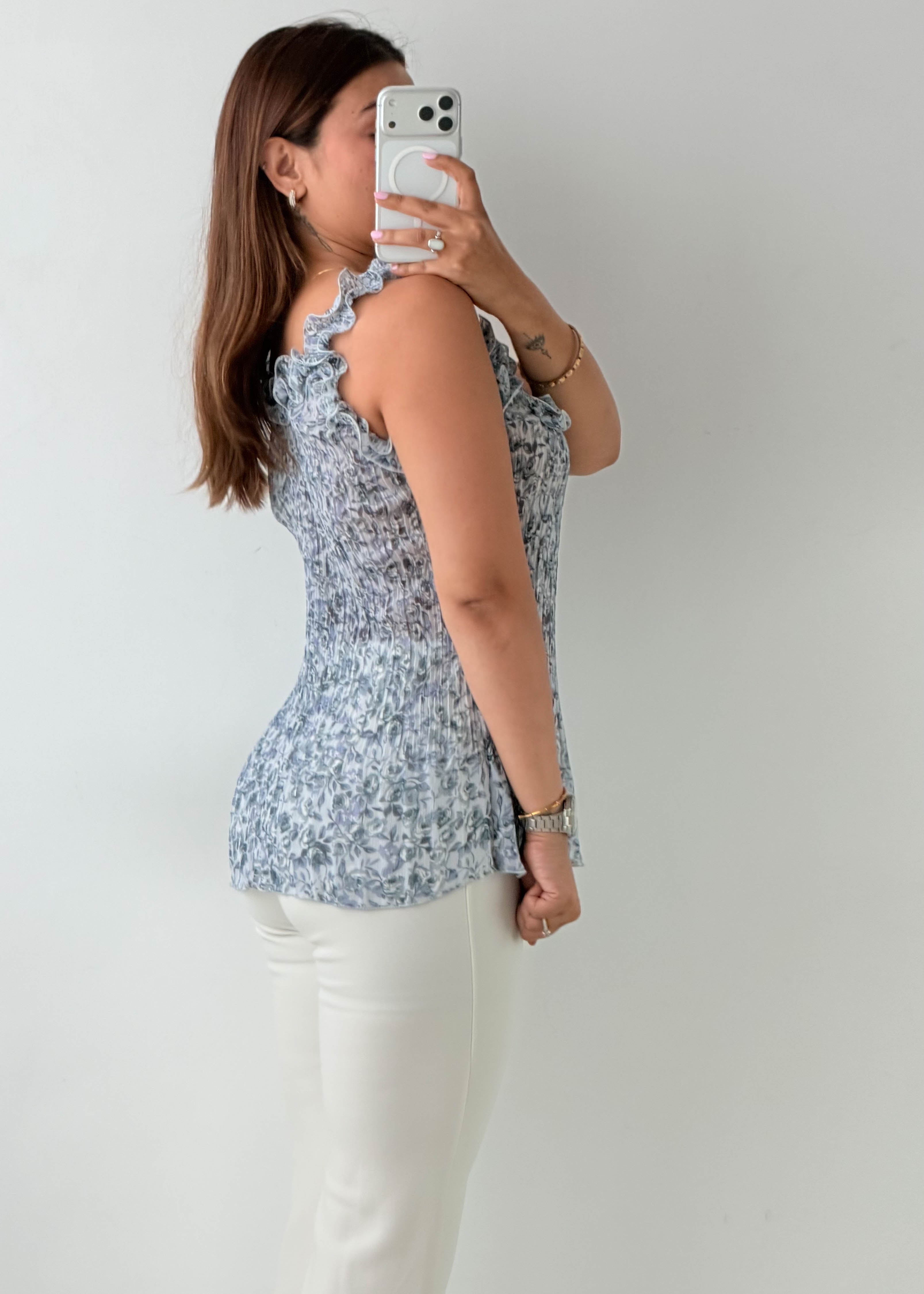 Size S-M Grey Floral Smocked Sleeveless Top
