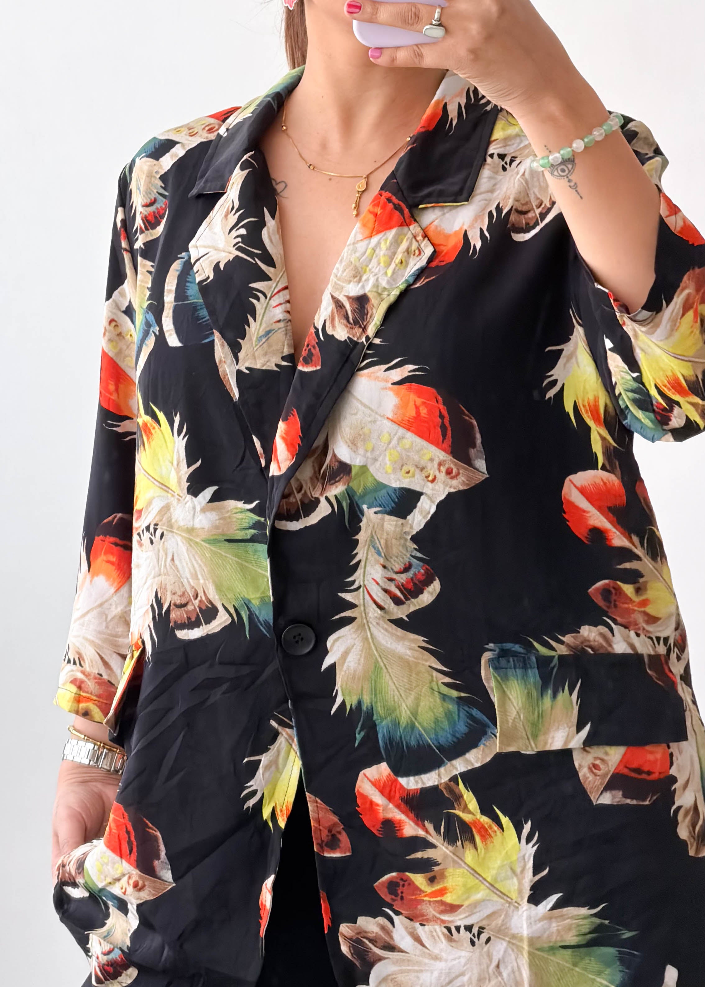 M-L Black Tropical Print Satin Shirt