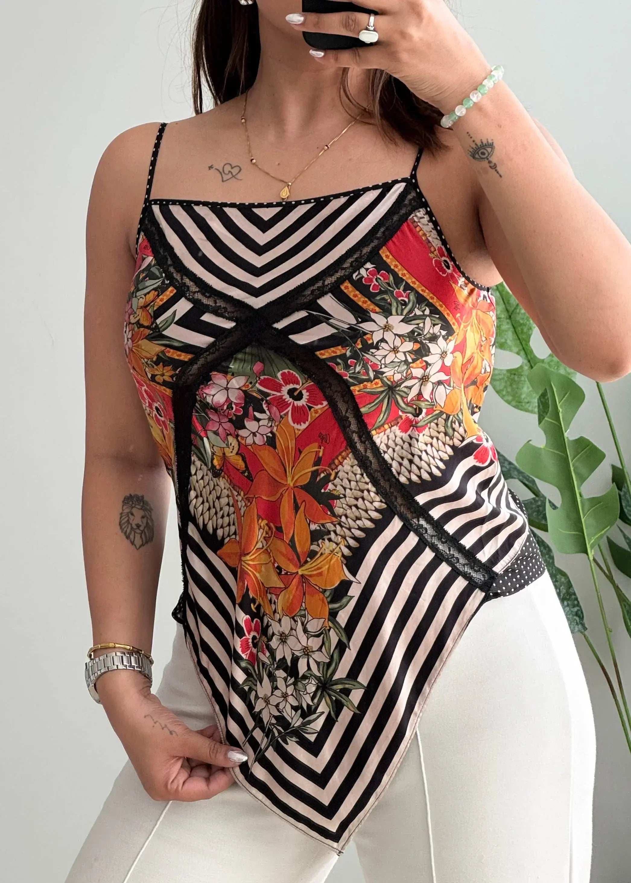 Size XS-S, Satin printed cami top - Closet by Payal