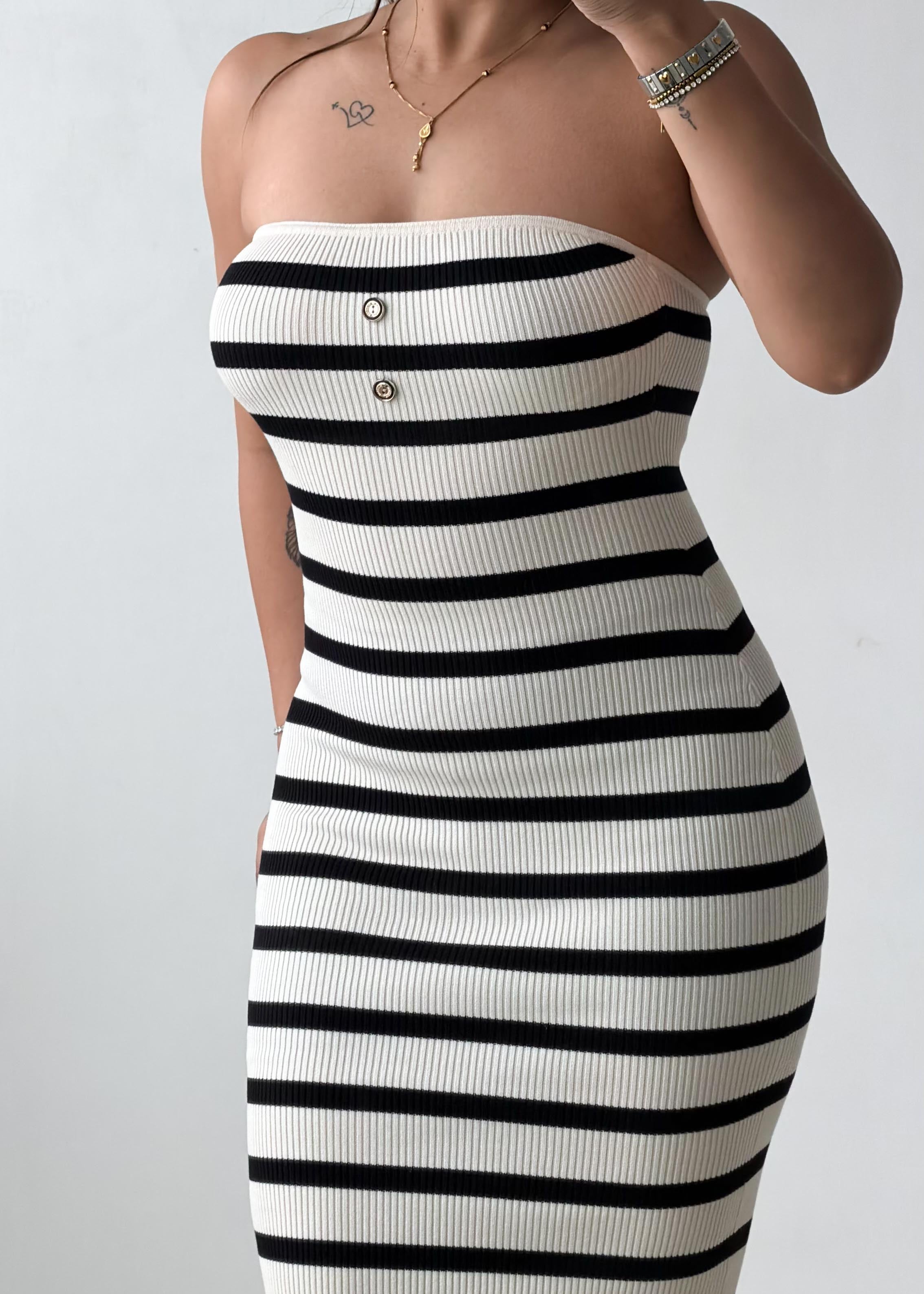 Size XS-S Black & White Striped Ribbed Knit Midi Dress