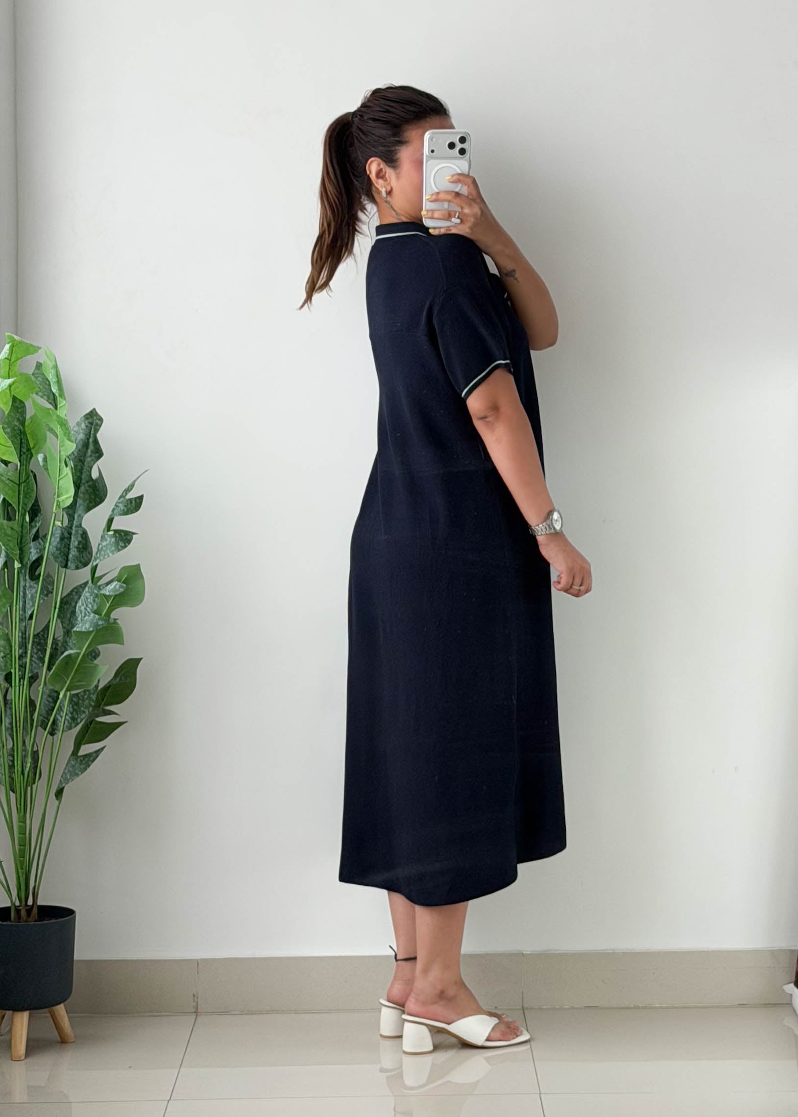 Size L-XL Navy Collared Midi Dress