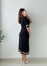 Size L-XL Black Contrast Trim Knit Midi Dress