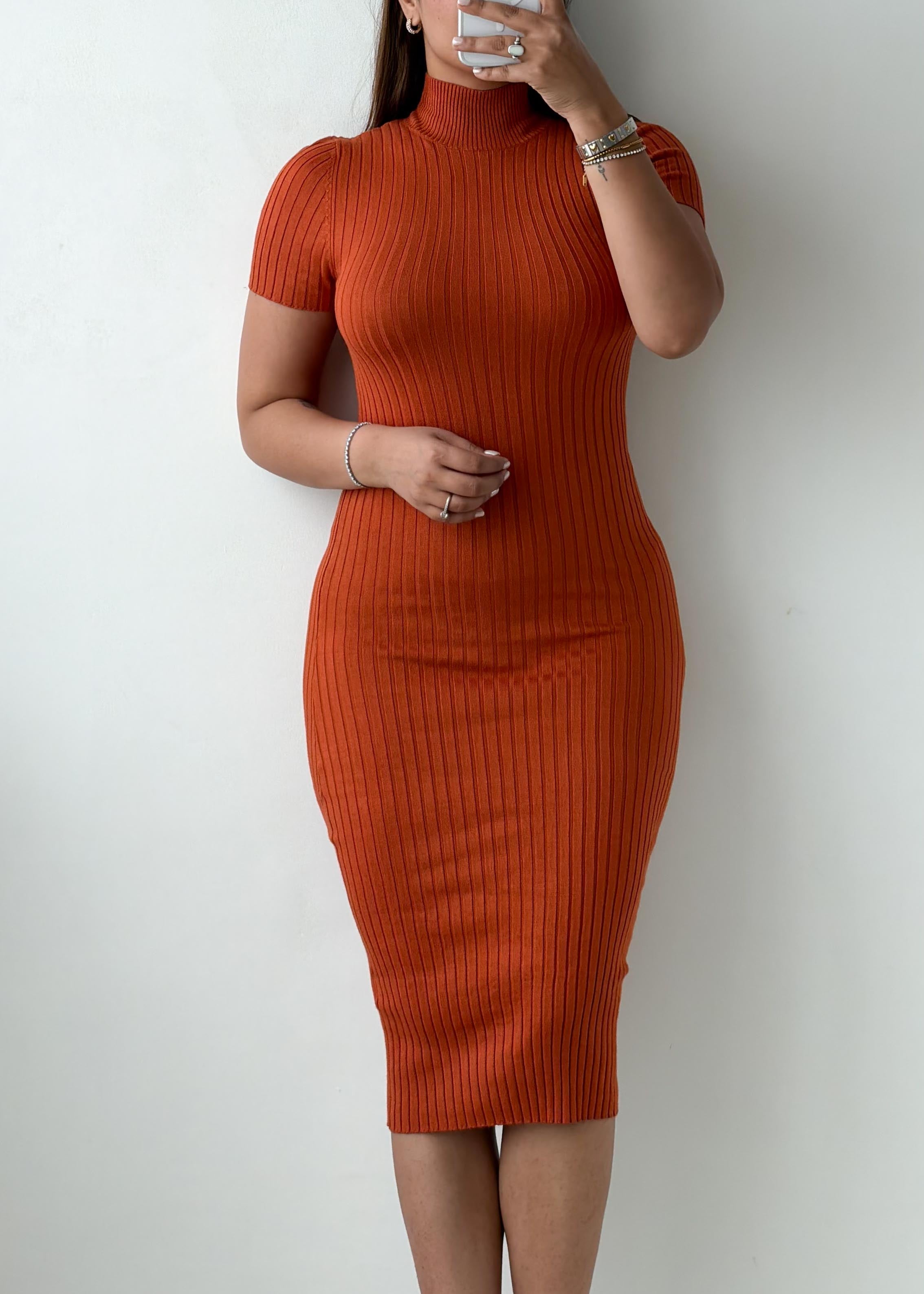 Size XS-S Rust Ribbed Knit Midi Dress