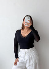 Size XS-M Black Wrap style V-Neck Top
