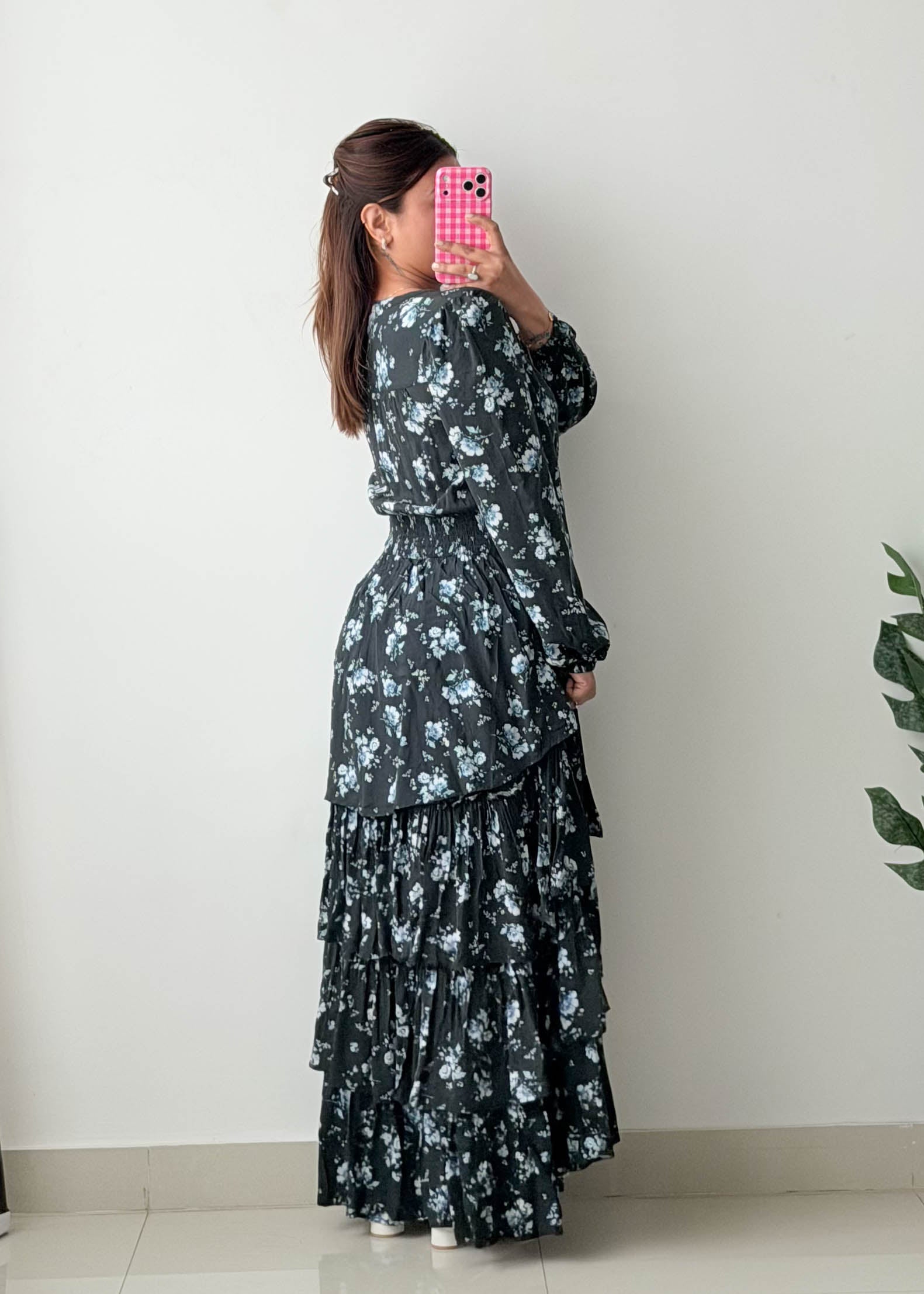 Size M-L Black Floral Tiered Maxi Dress