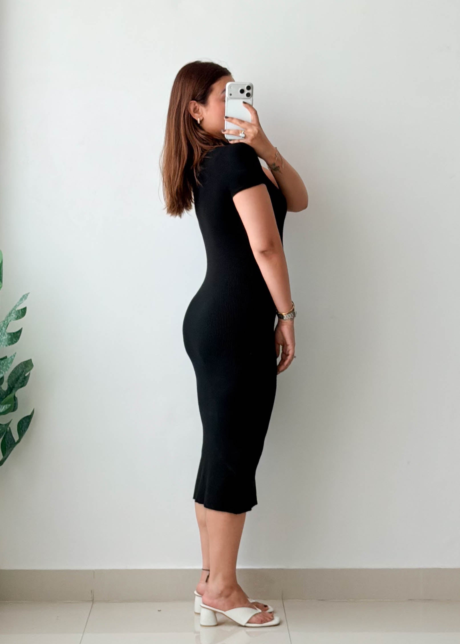 Size S-M Black High Neck Midi Dress