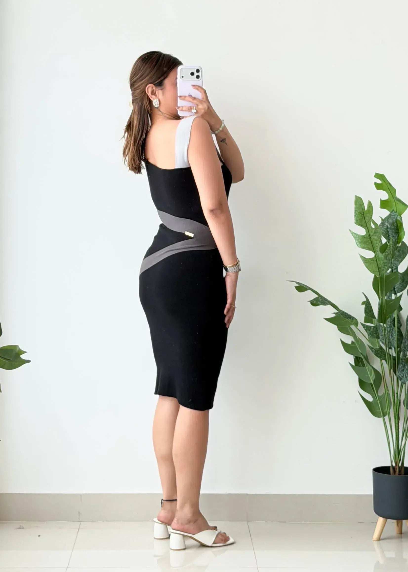 Size S-M, Black Contrast Strap Bodycon Midi Dress - Closet by Payal