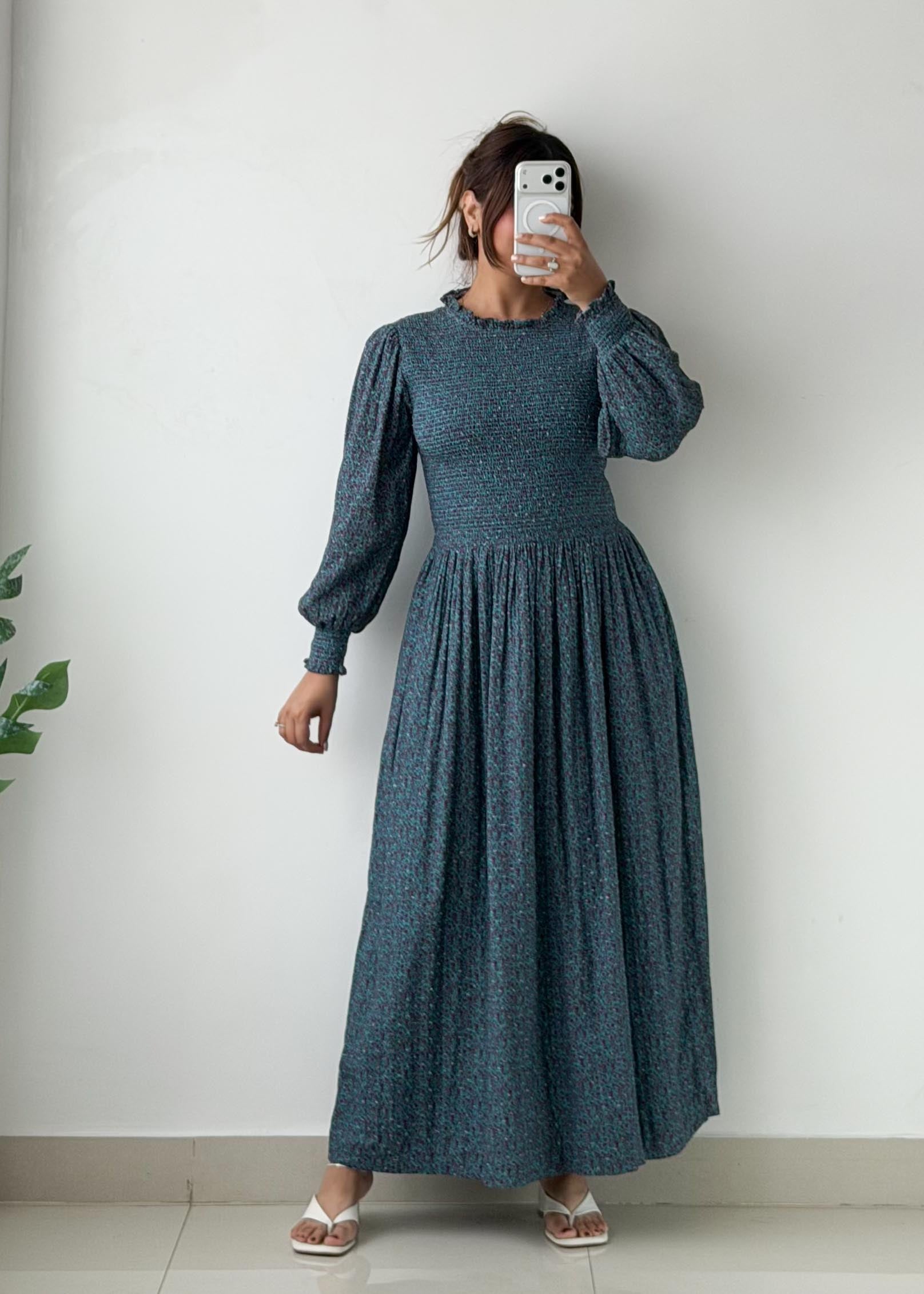 Size S-M Blue Printed Pleated Maxi Dress