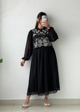 Size M-L Black Embroidered Sheer Maxi Dress
