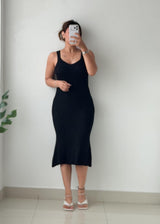 Size M-L Black Ribbed Bodycon Midi Dress